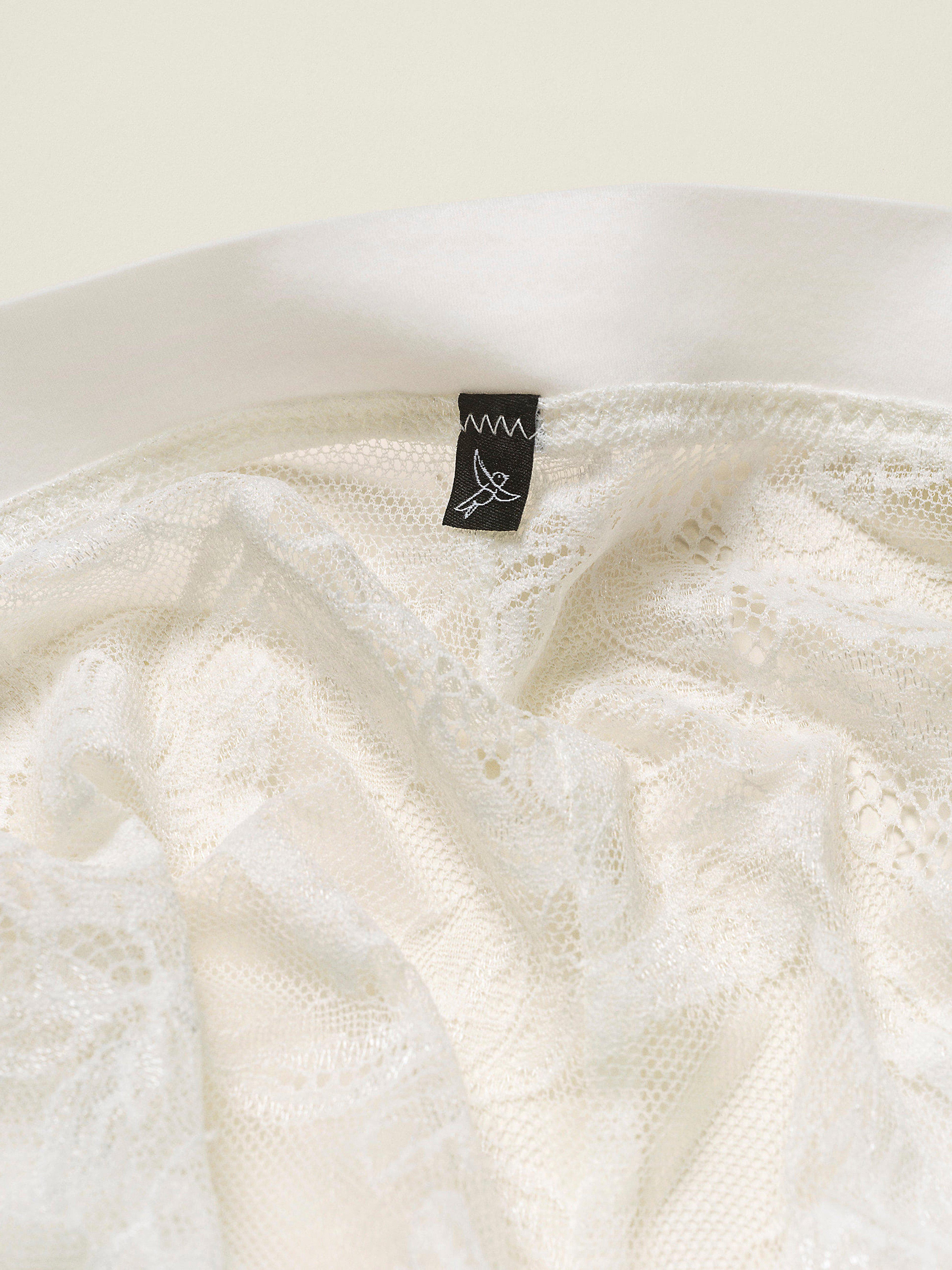 Closely - The Bird High Waist White