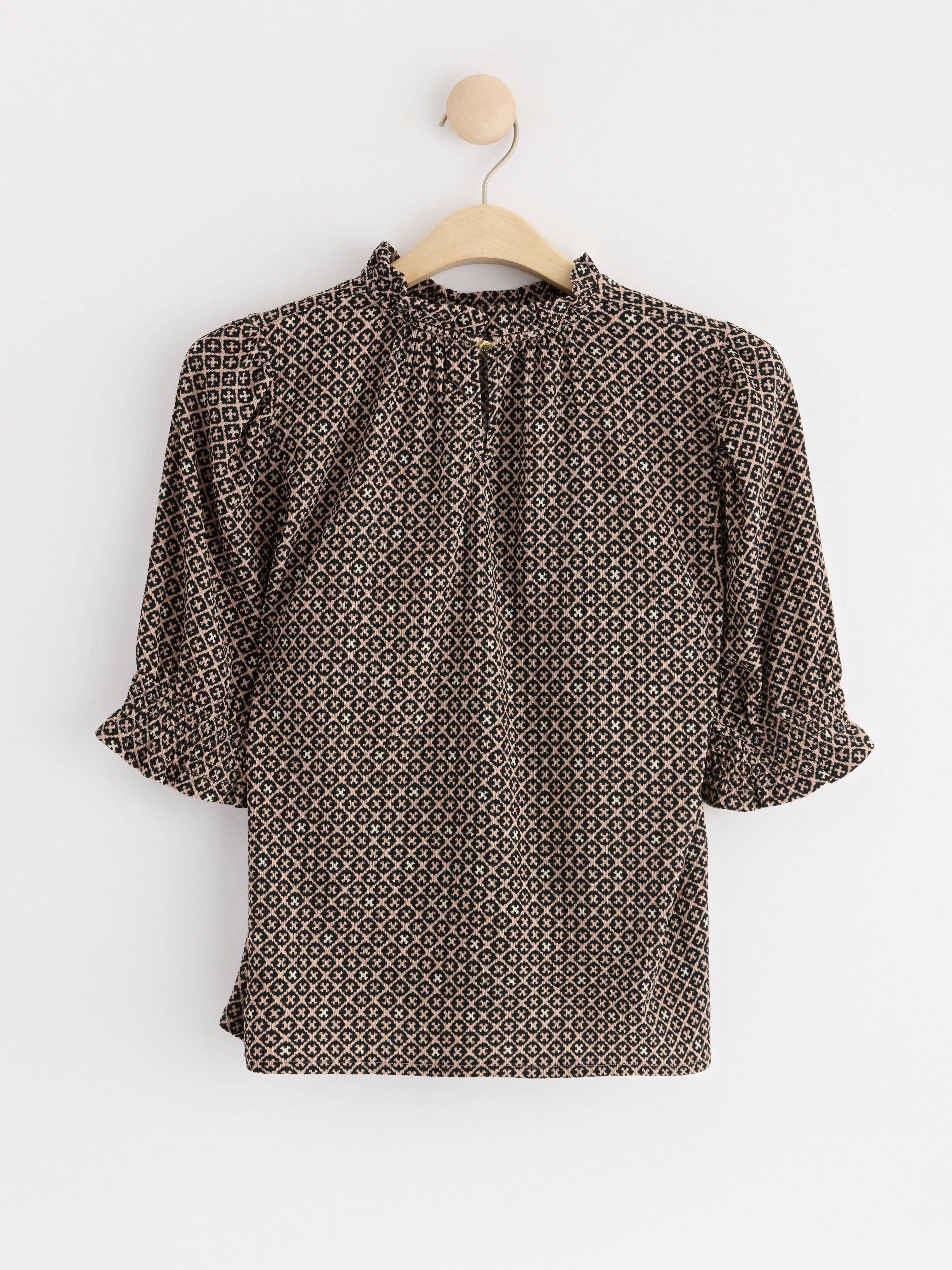 Puff sleeve blouse Black