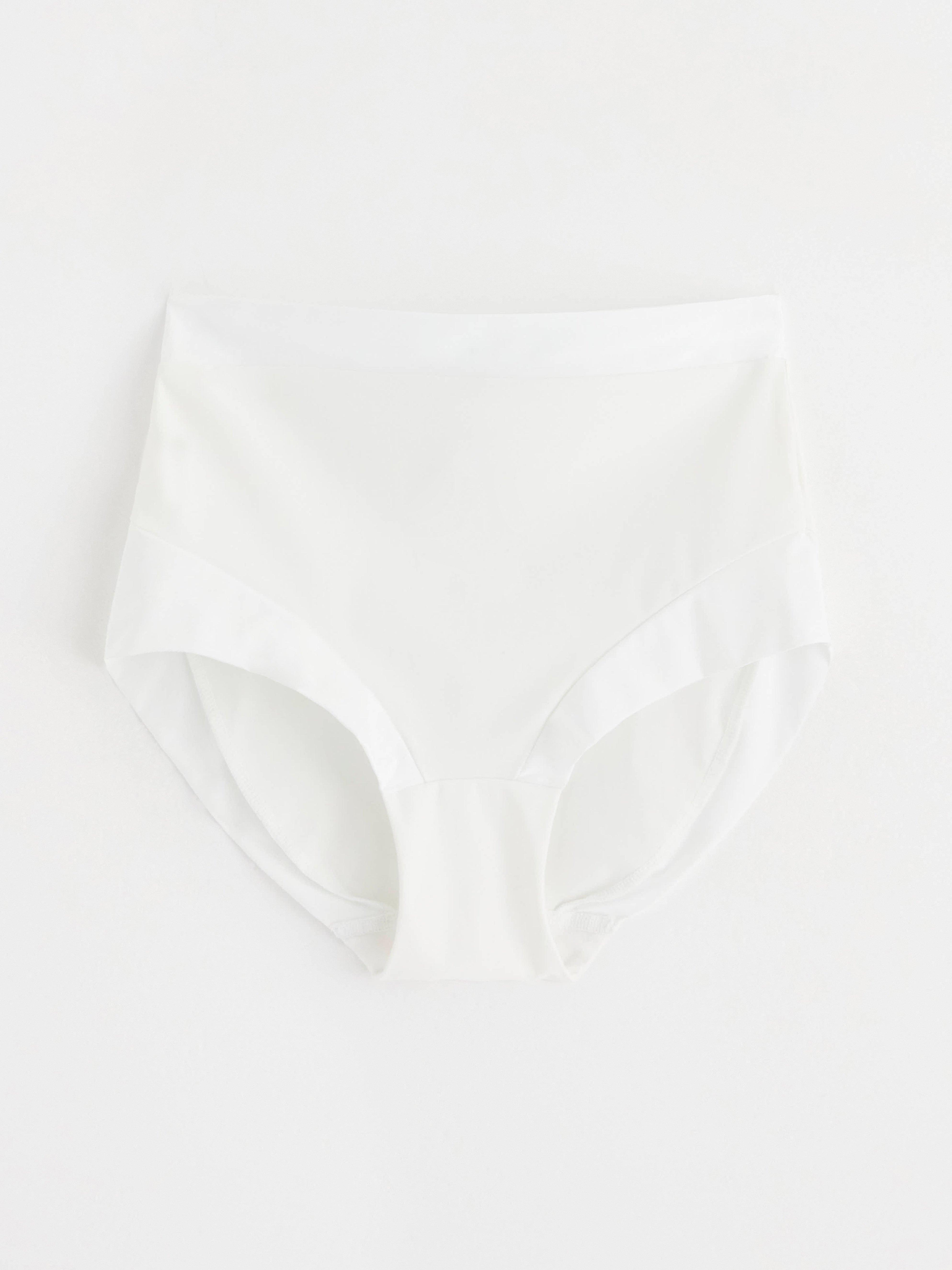Light support shaping brief White
