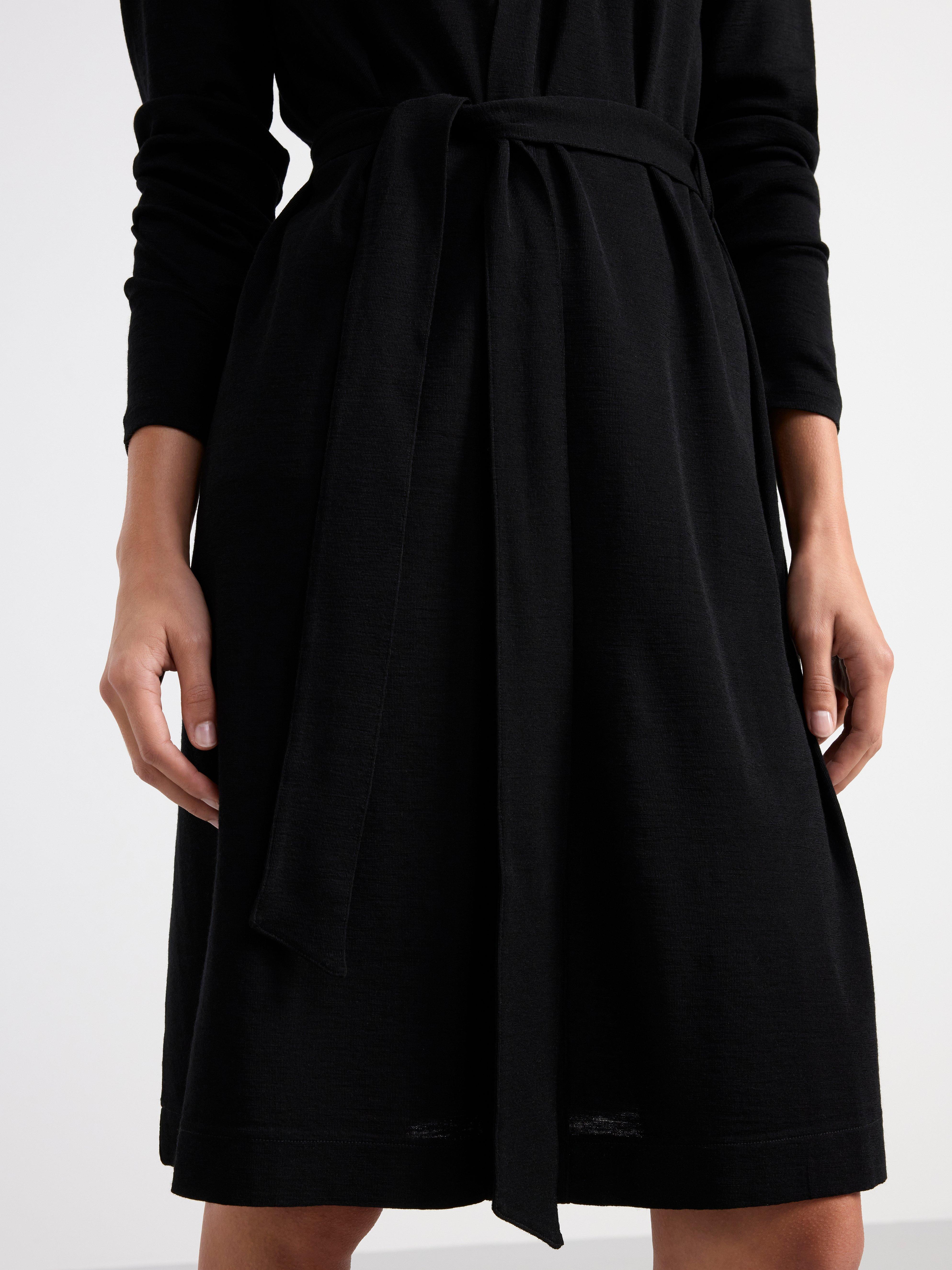 Robe in merino wool Black