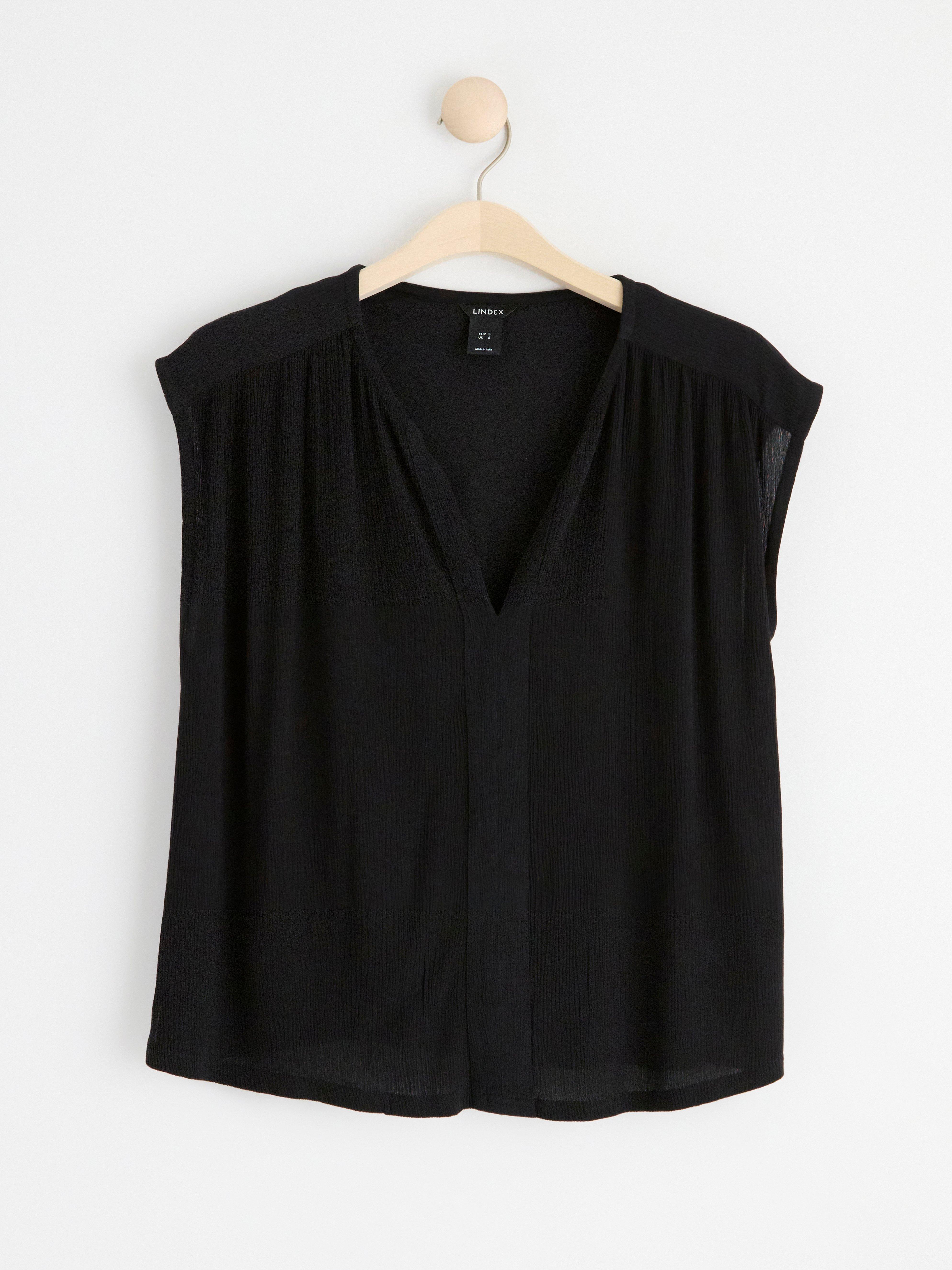 Sleeveless v-neck top with texture Black