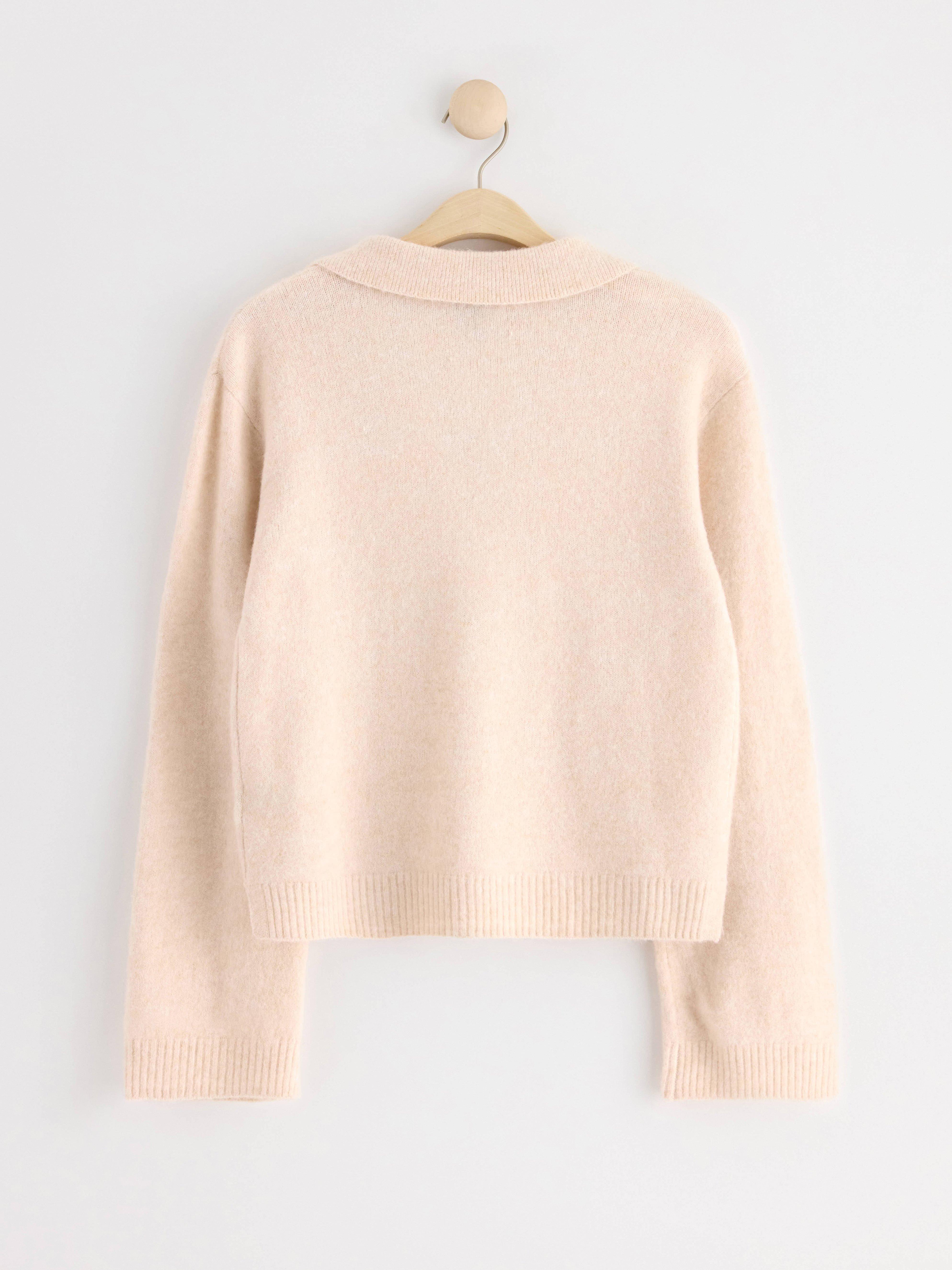 Knitted jumper with collar beige
