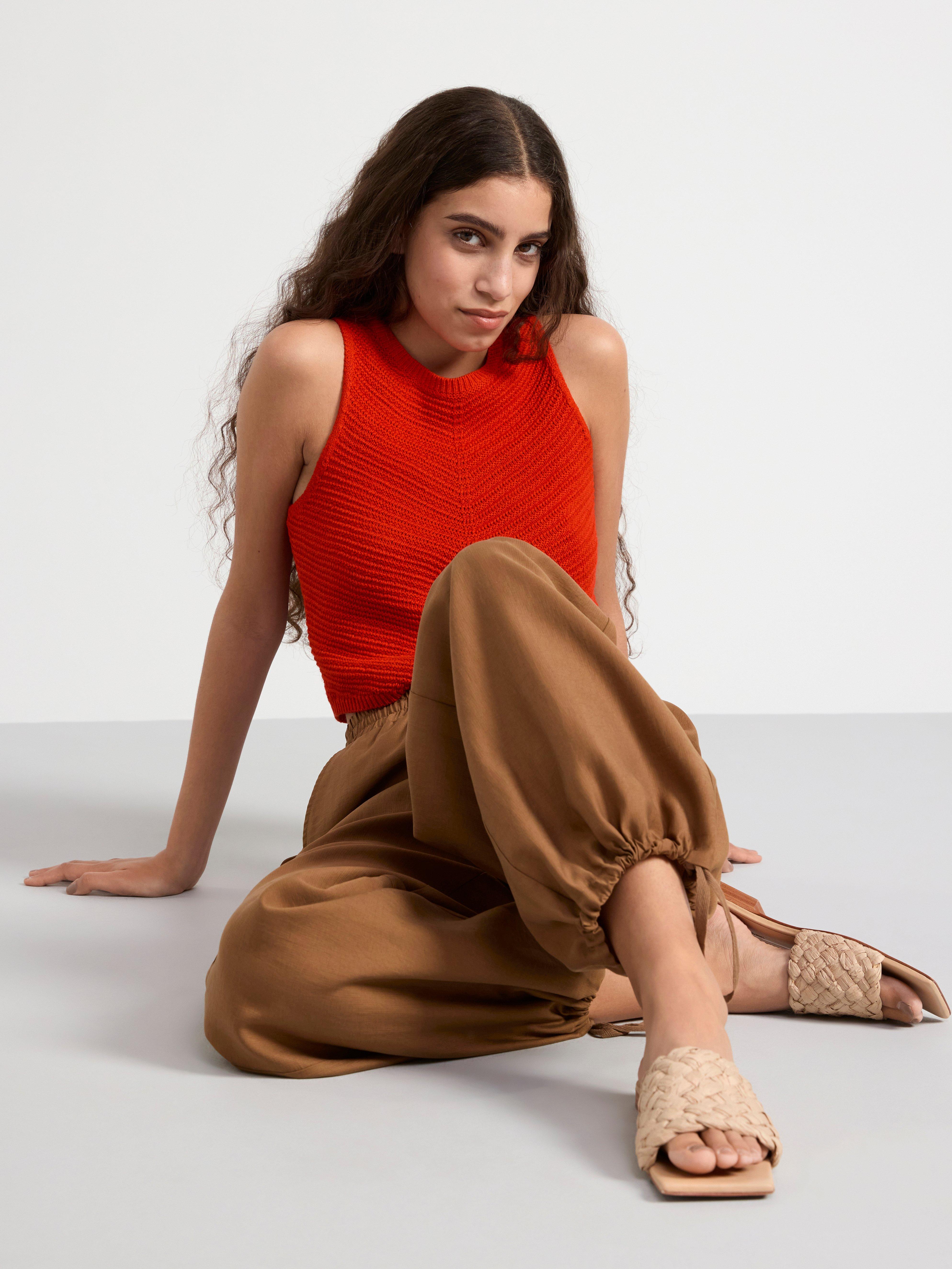 Wide high waist cargo trousers Brown
