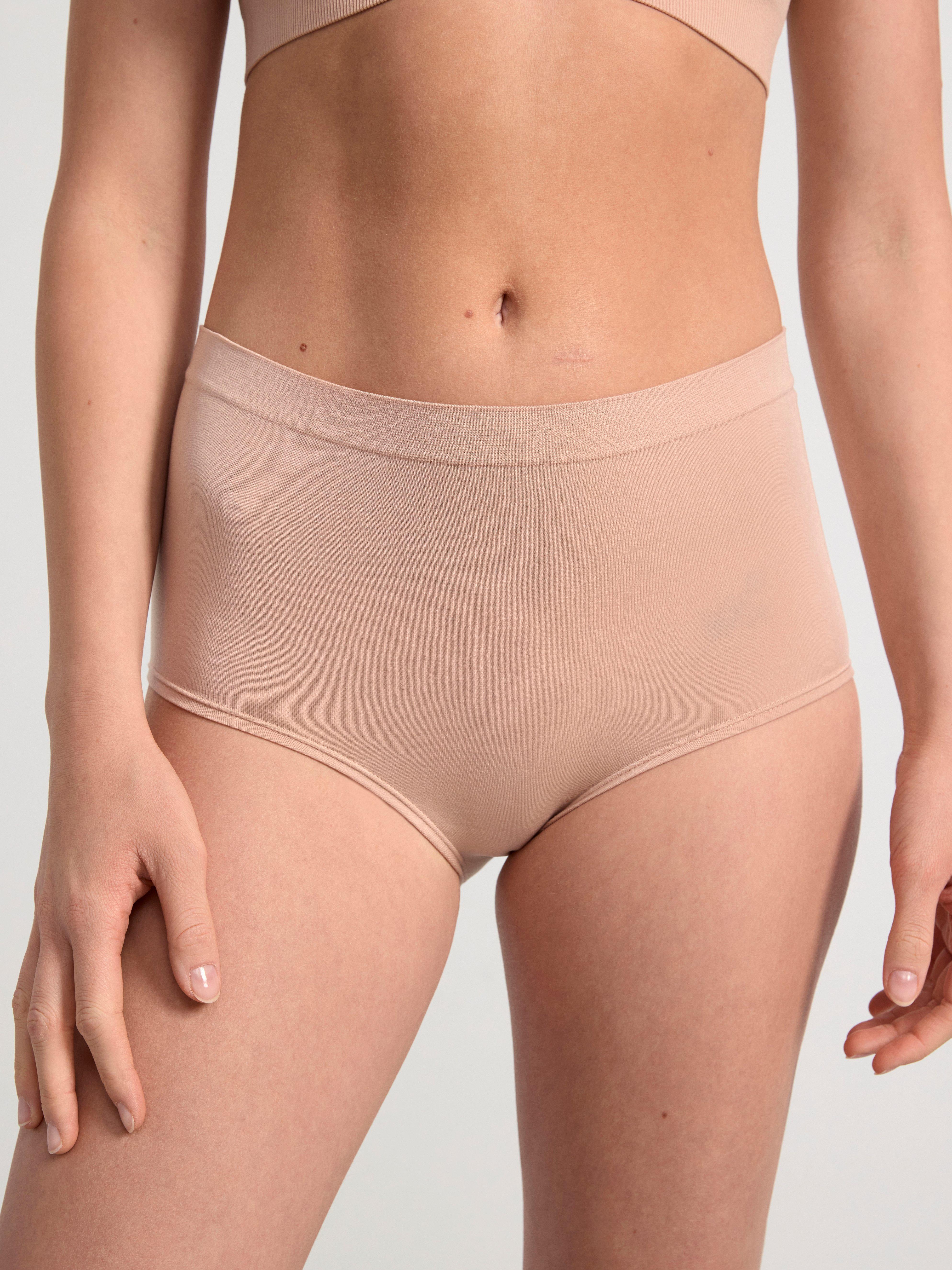 Seamless high waist briefs Beige