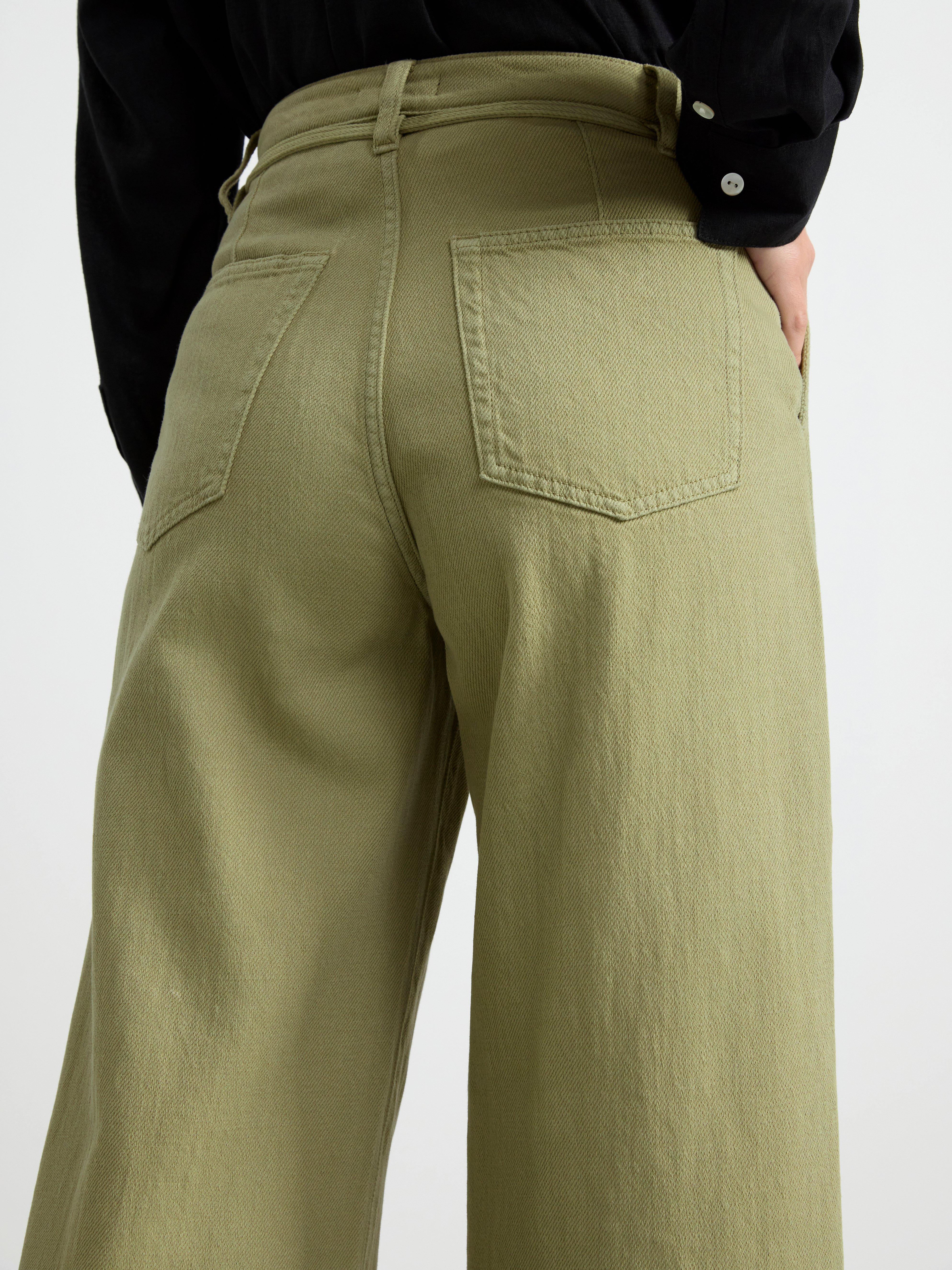 Wide trousers green