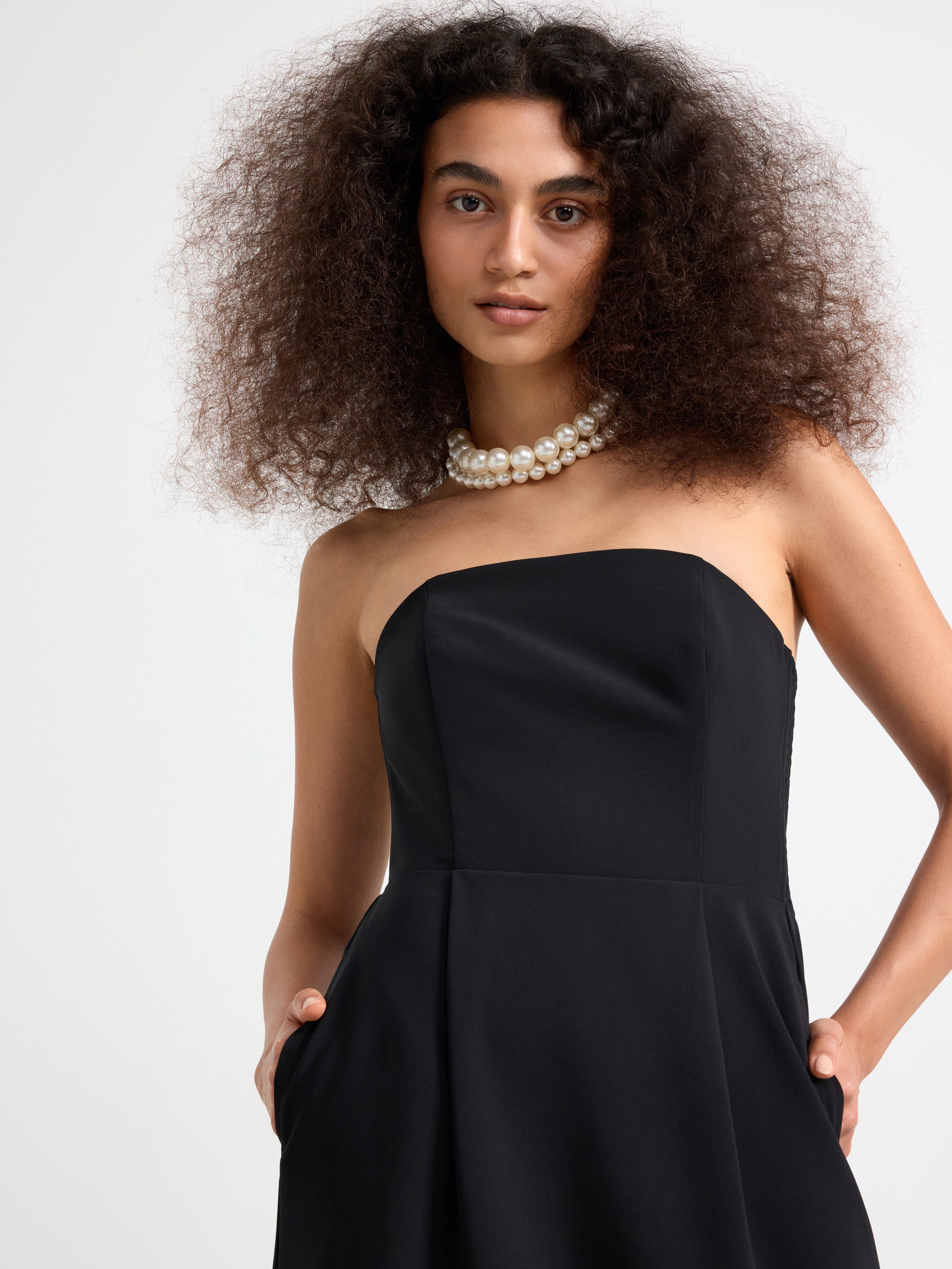 Sleek midi dress Black