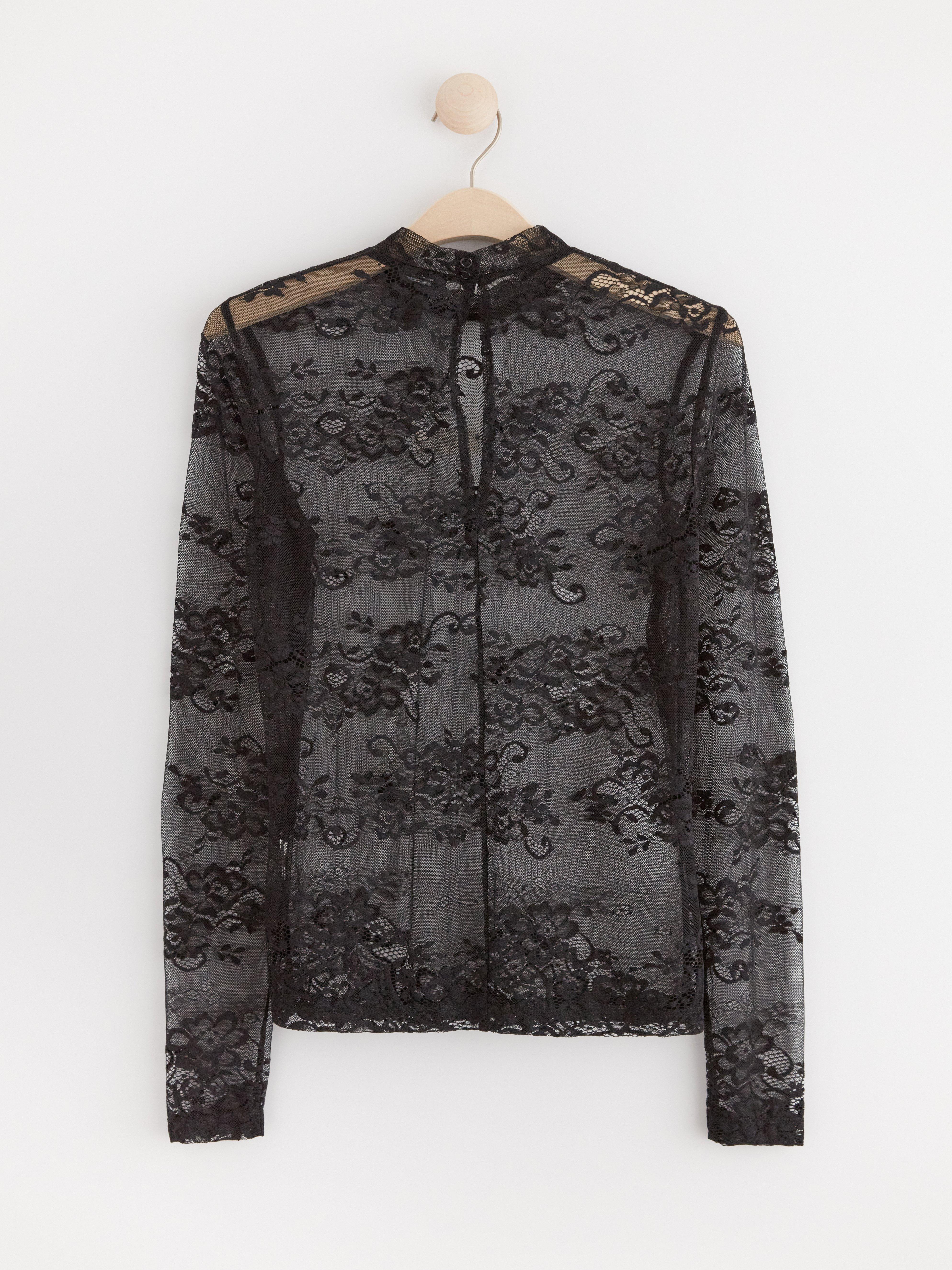 Long sleeve top in lace Black