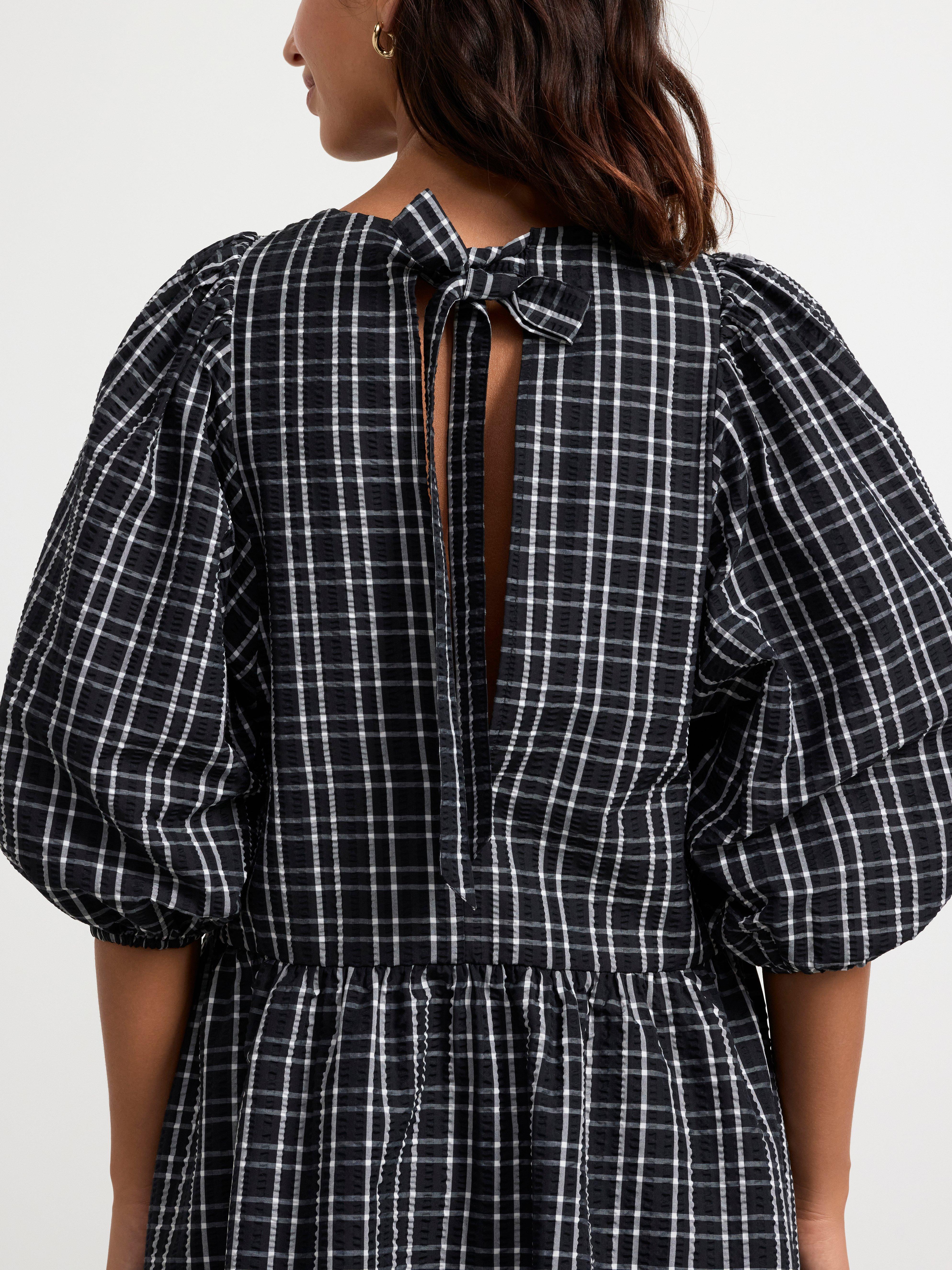 Mini dress with puff sleeves Black