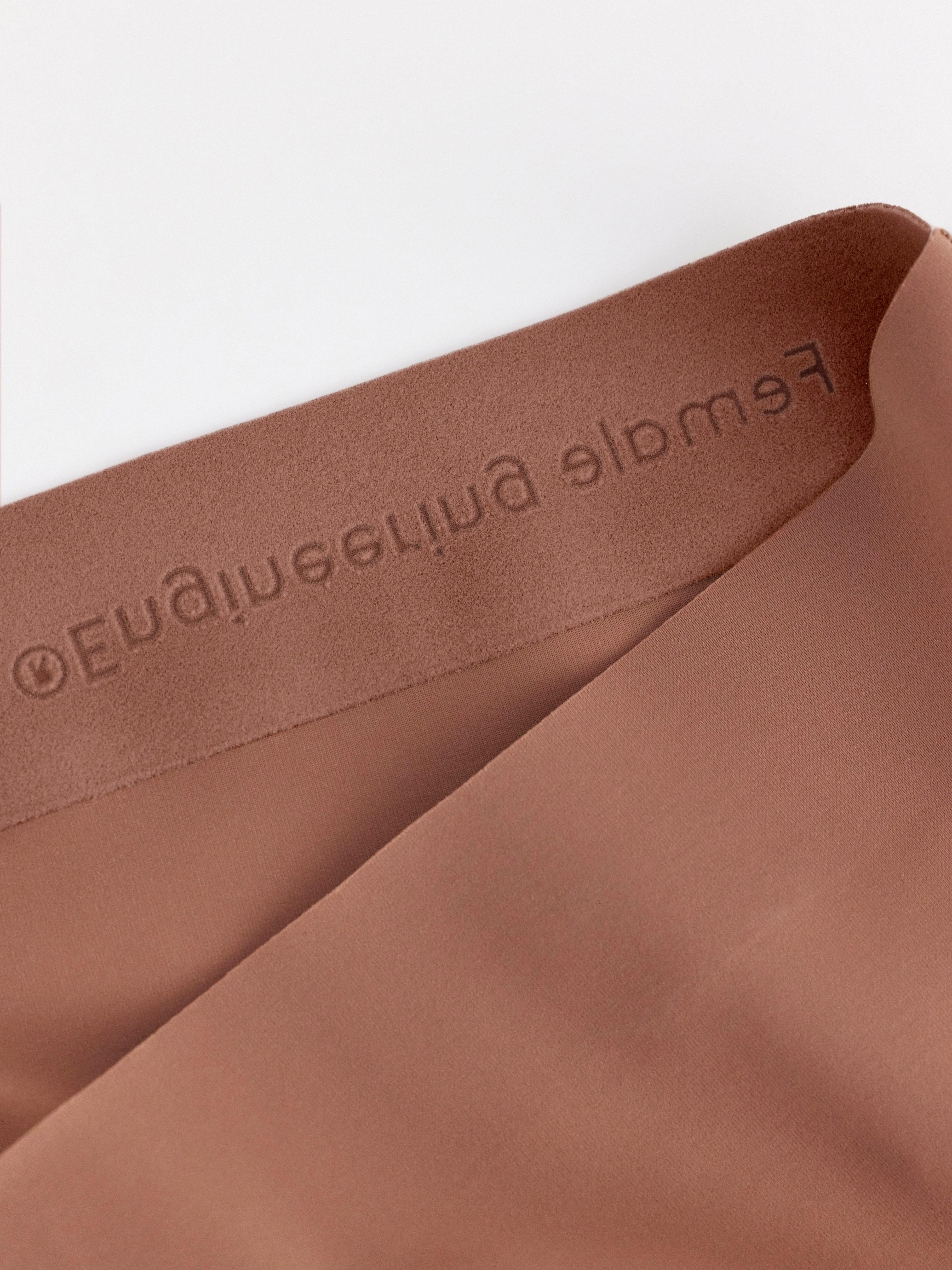 Engineered Hiphugger Period Proof – Period Panty High Absorbency Light dusty brown
