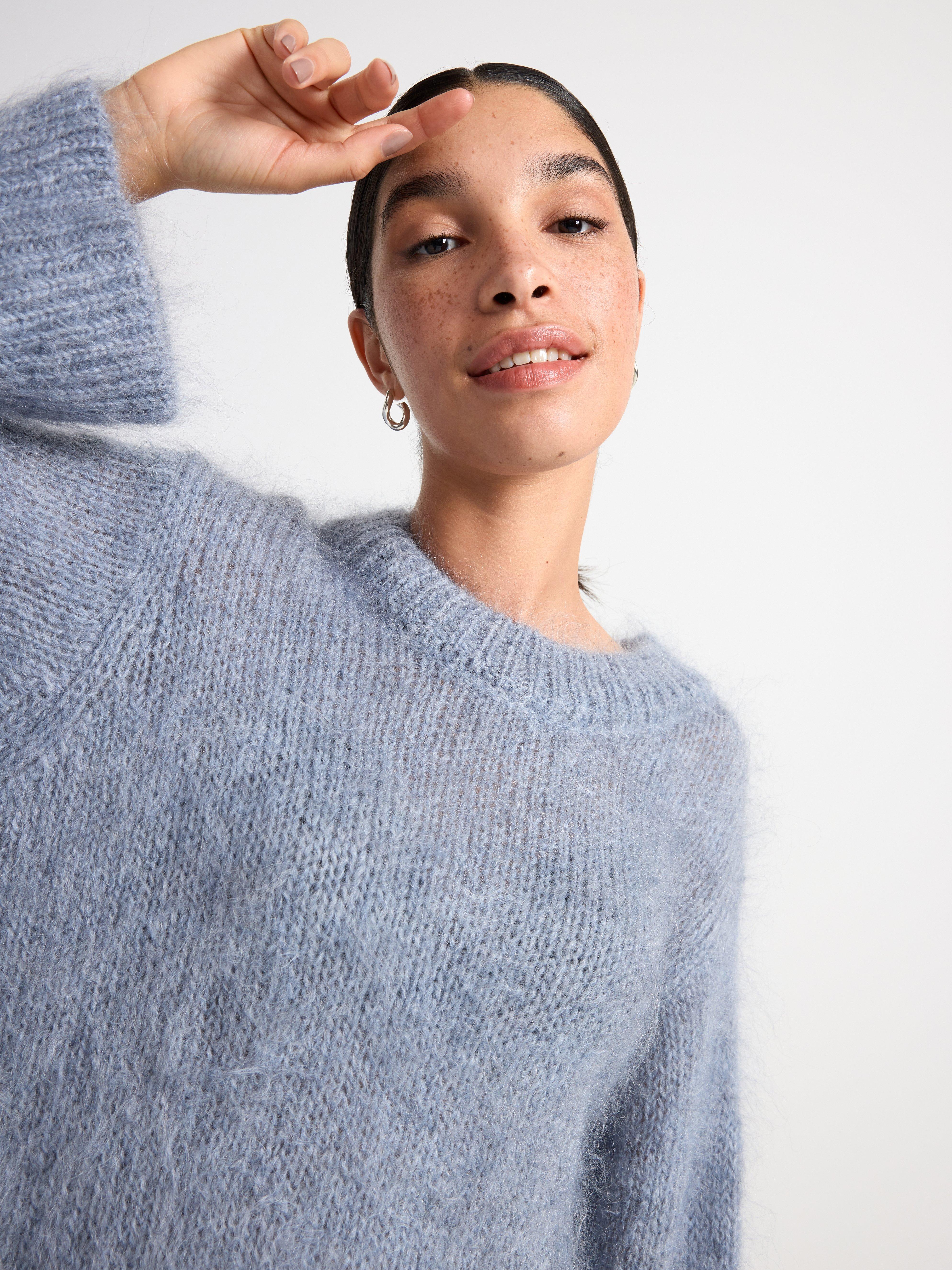 Jumper in wool and mohair blend blue