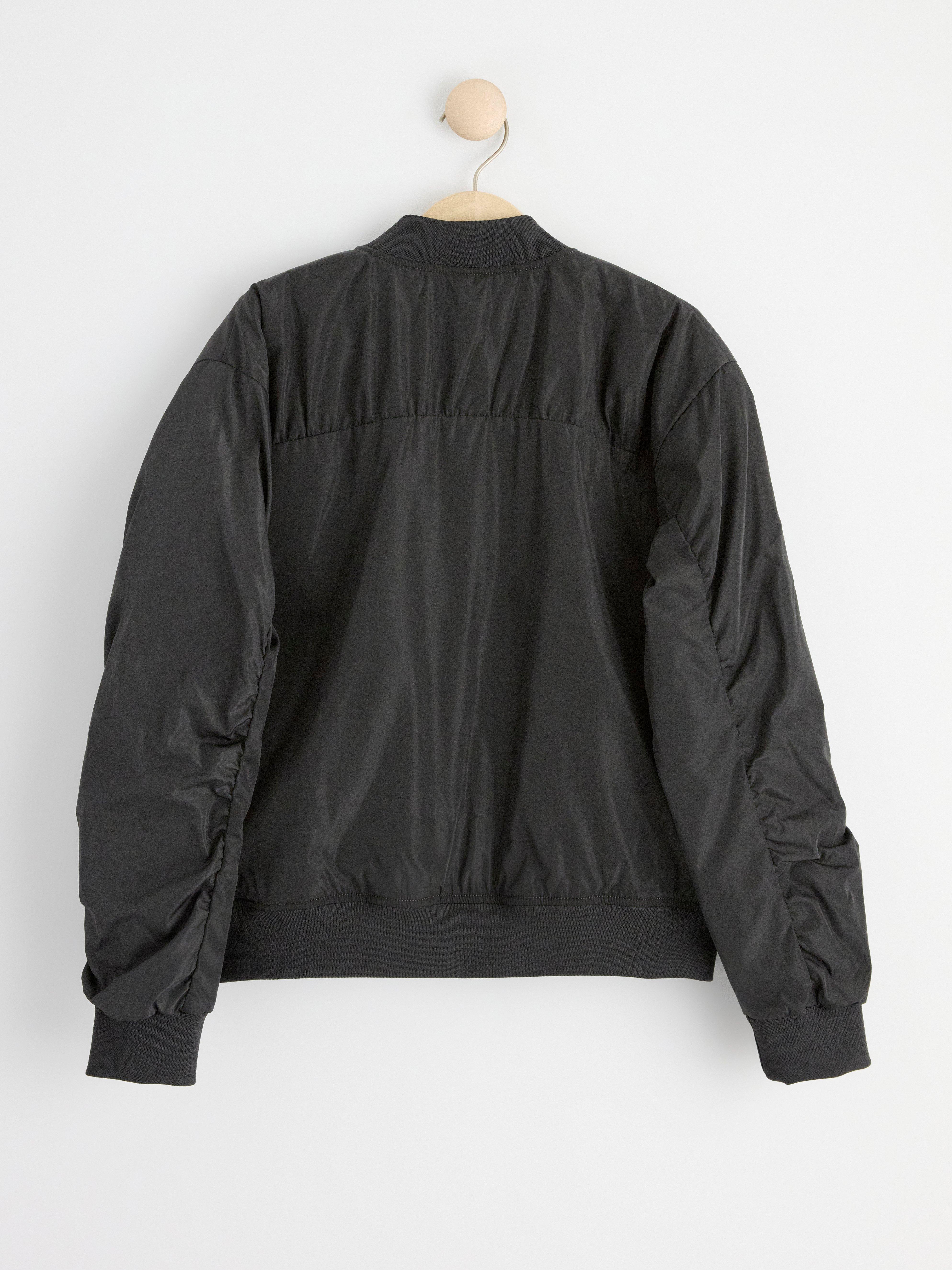 Water repellent bomber jacket Offblack