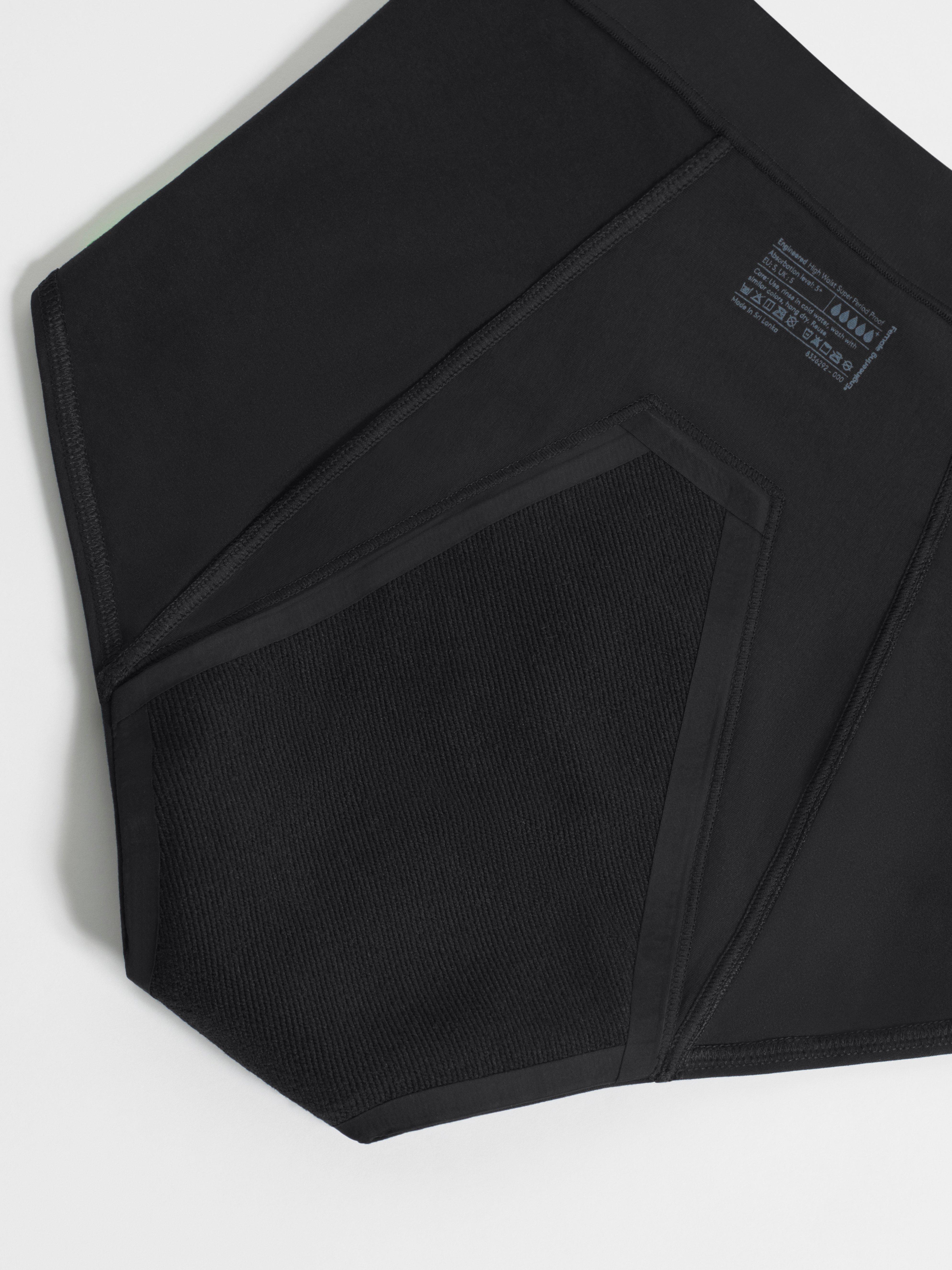 Engineered High Waist Super Period Proof - Period Panty with extended gusset Black
