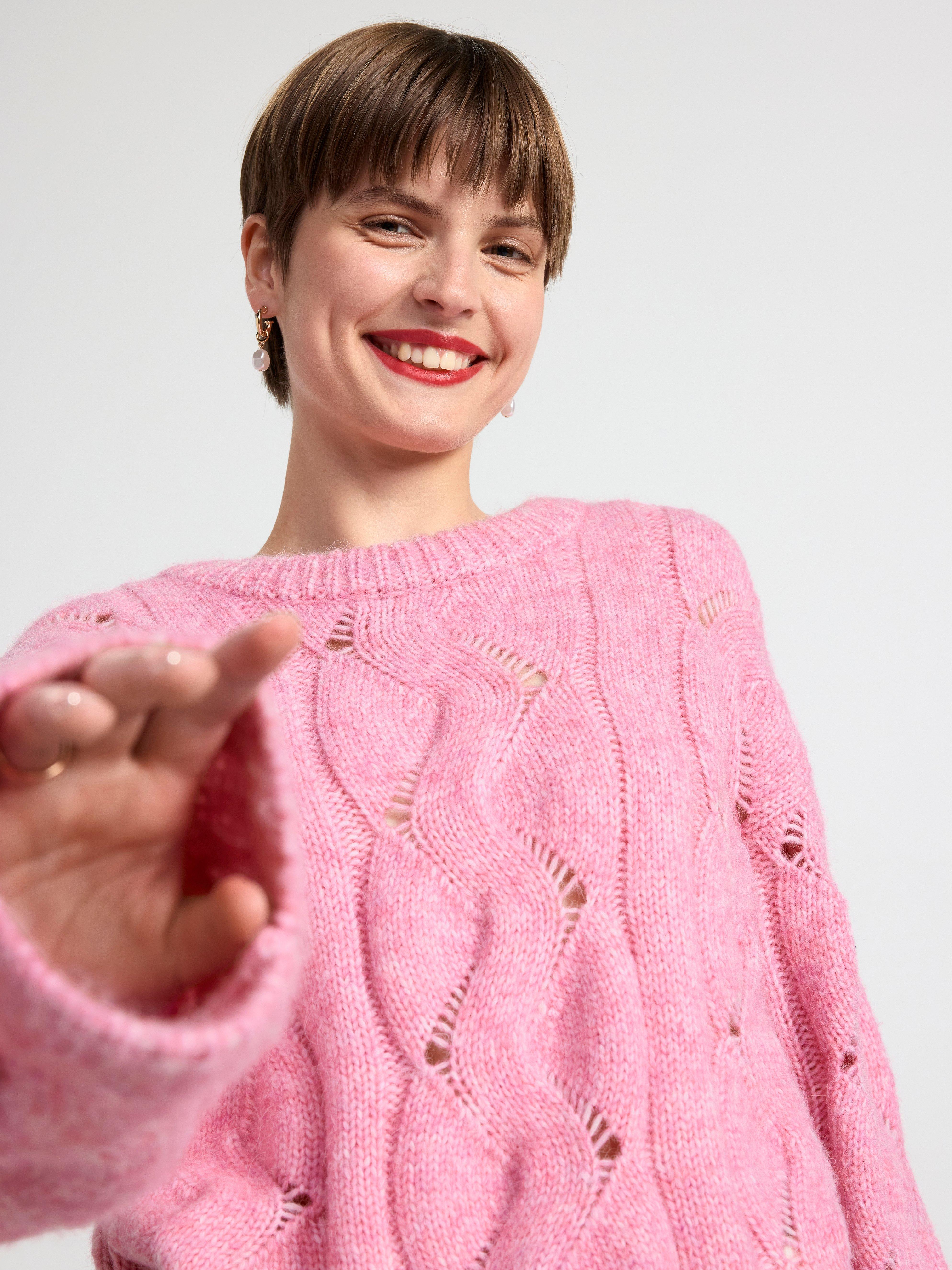 Knitted jumper pink