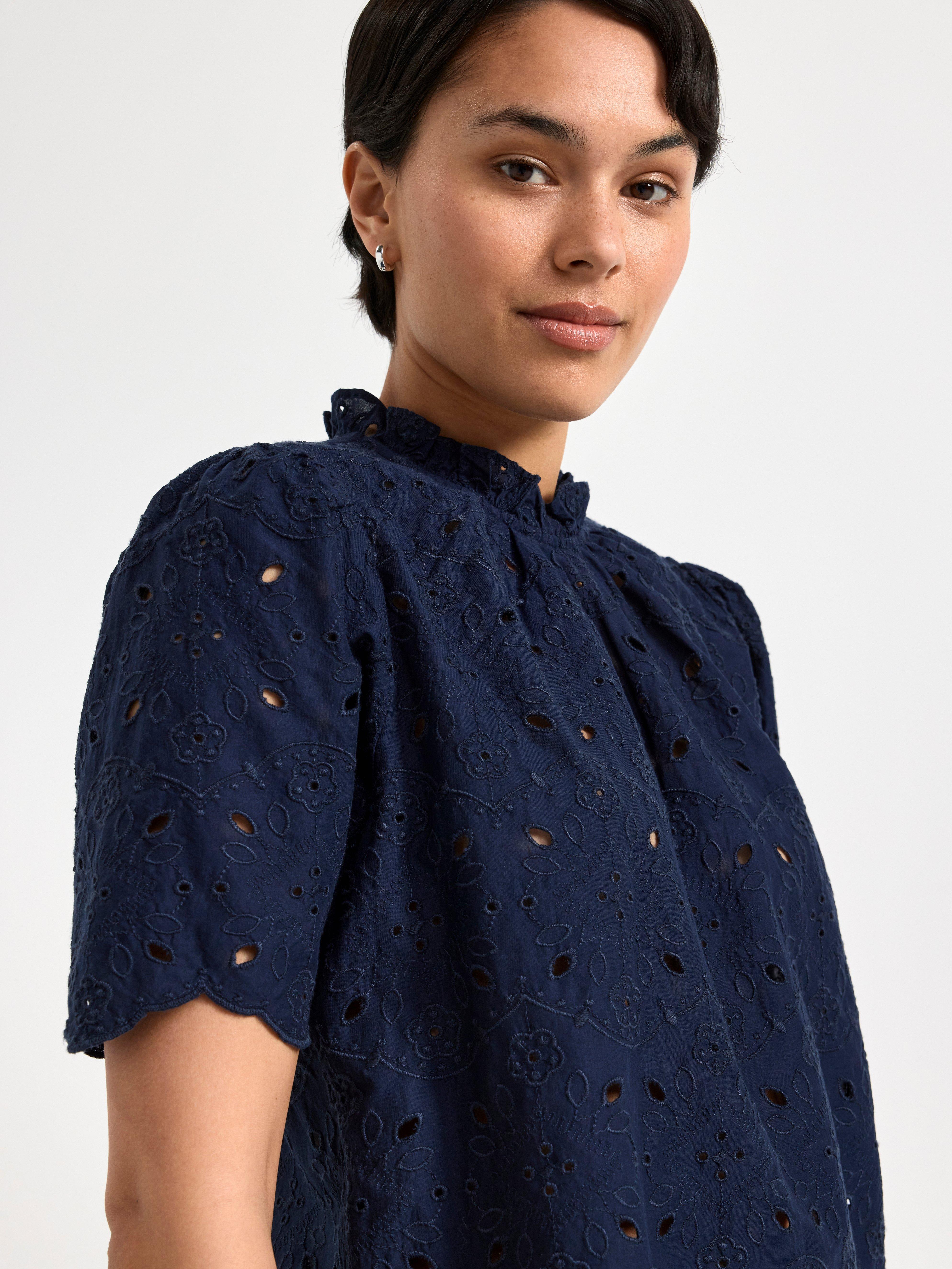 Blouse with broderie anglaise Navy