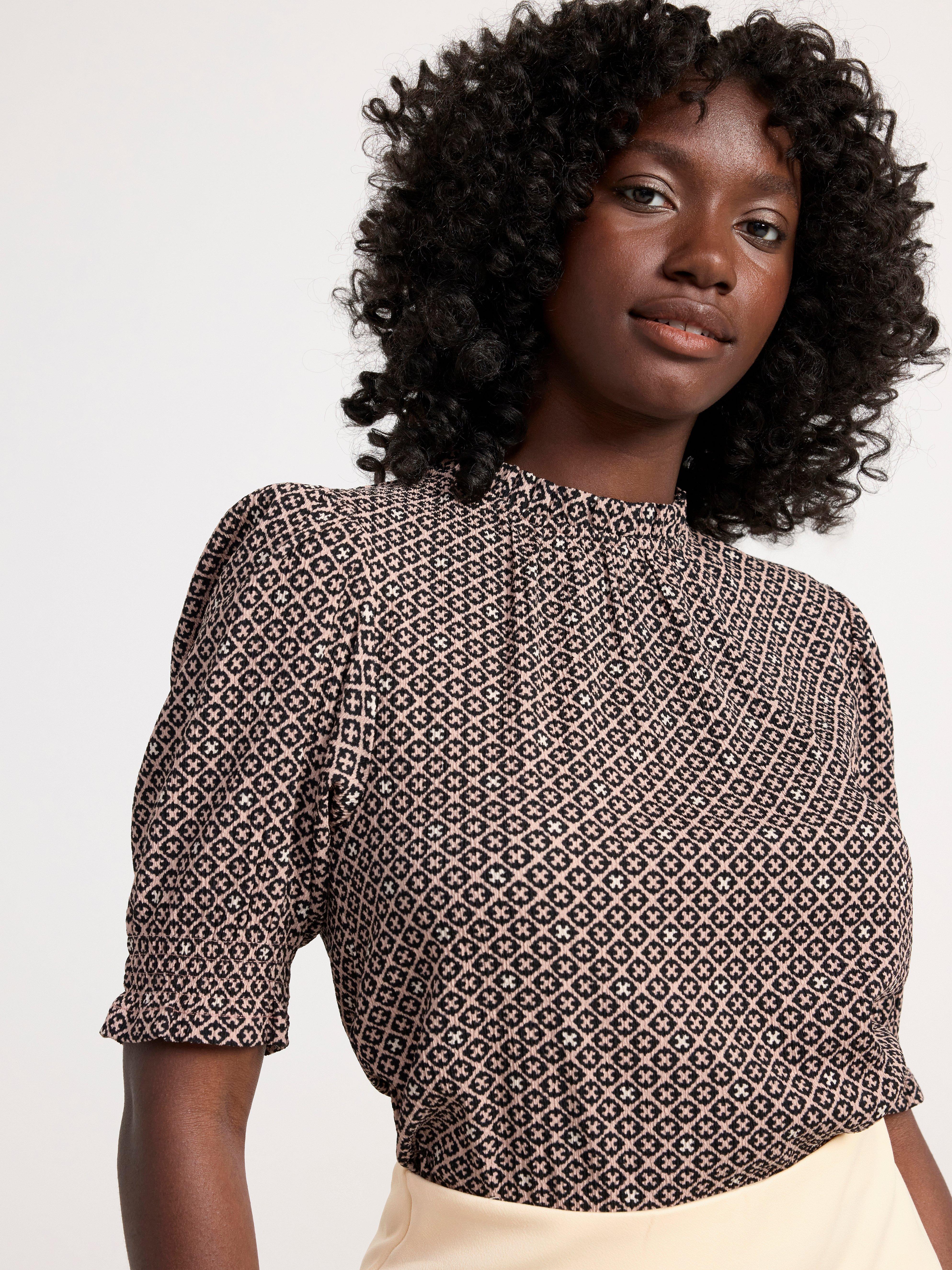 Puff sleeve blouse Black