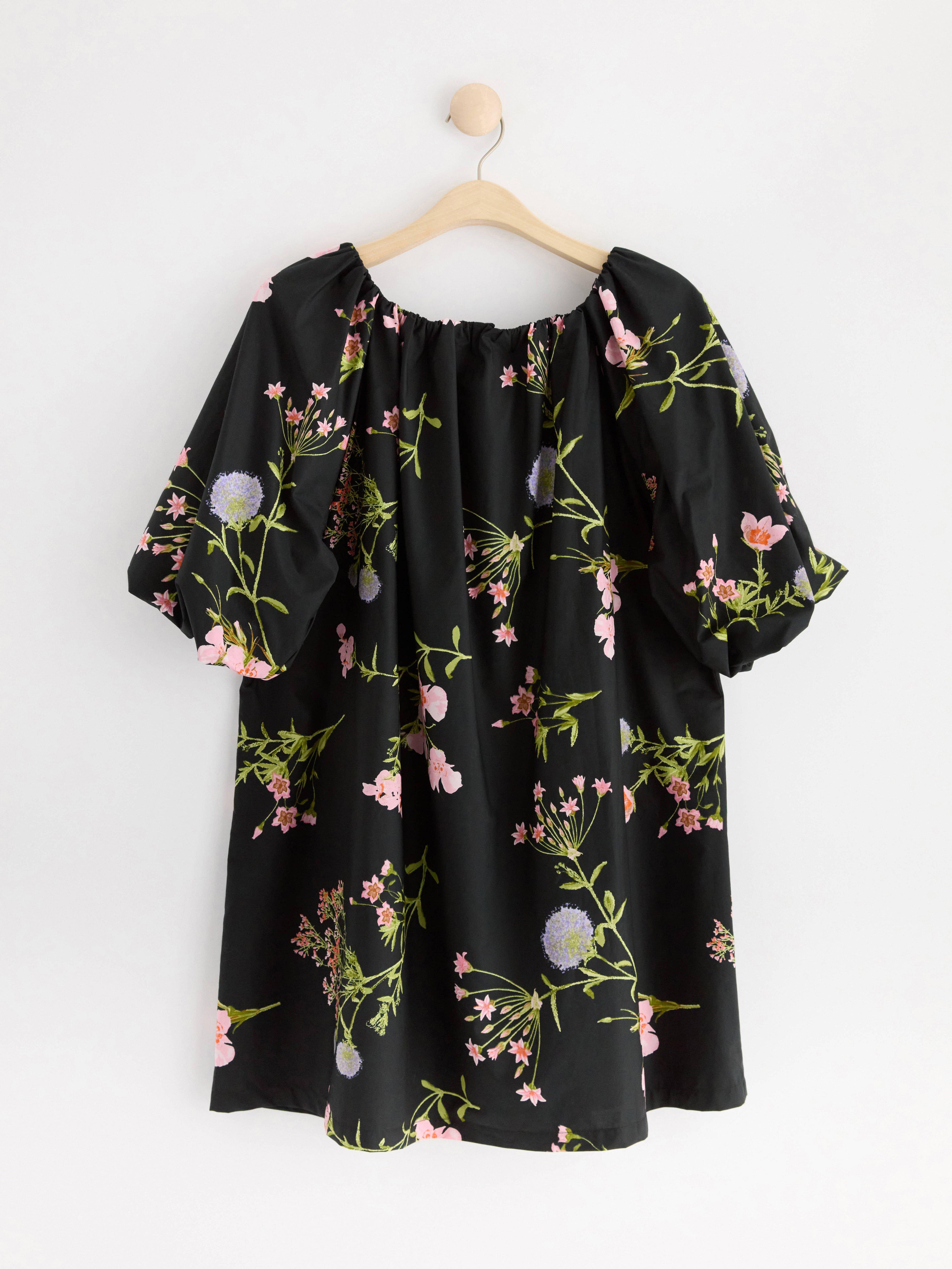 Mini dress with puff sleeves Black