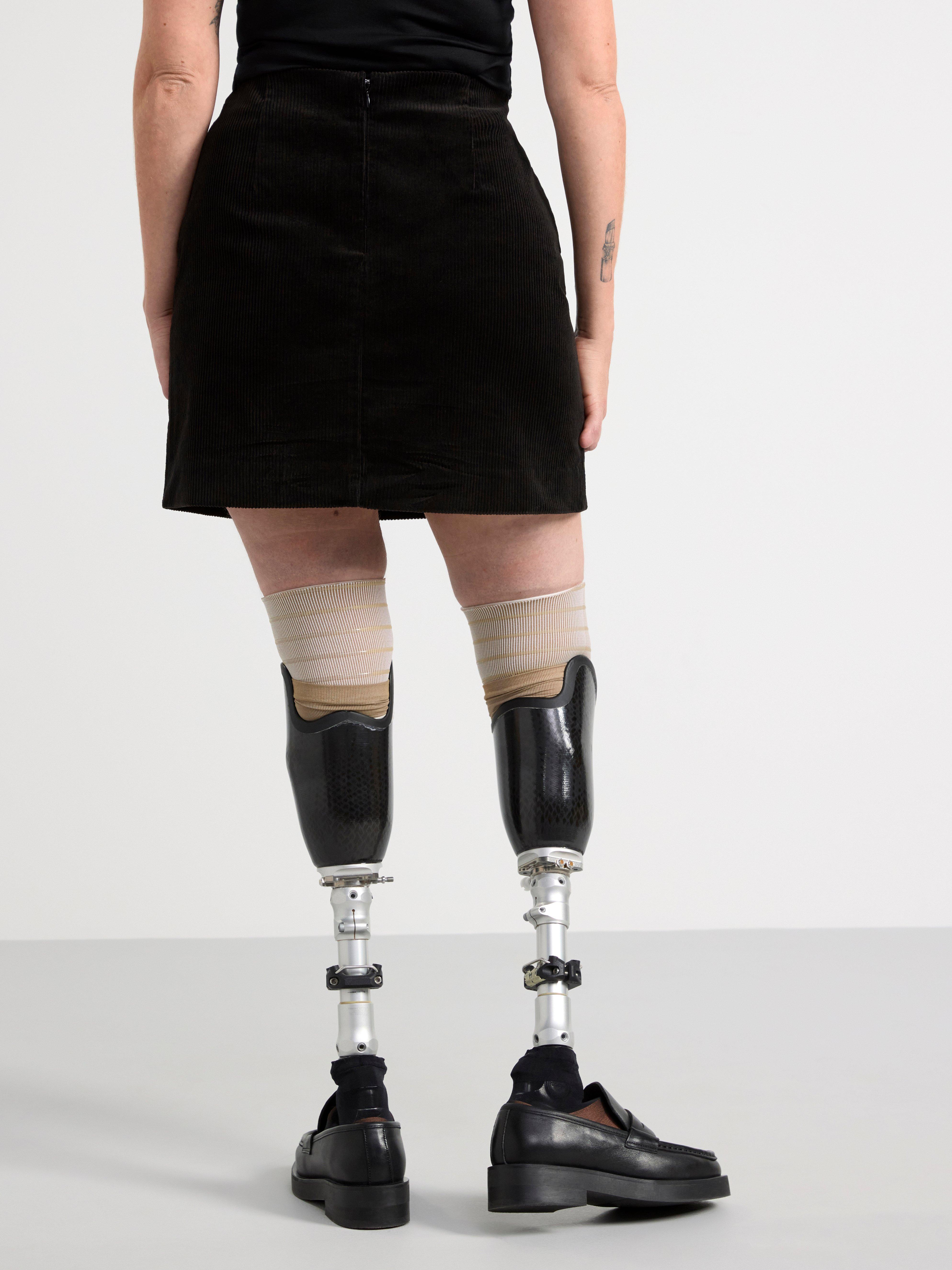 Mini skirt in corduroy Black
