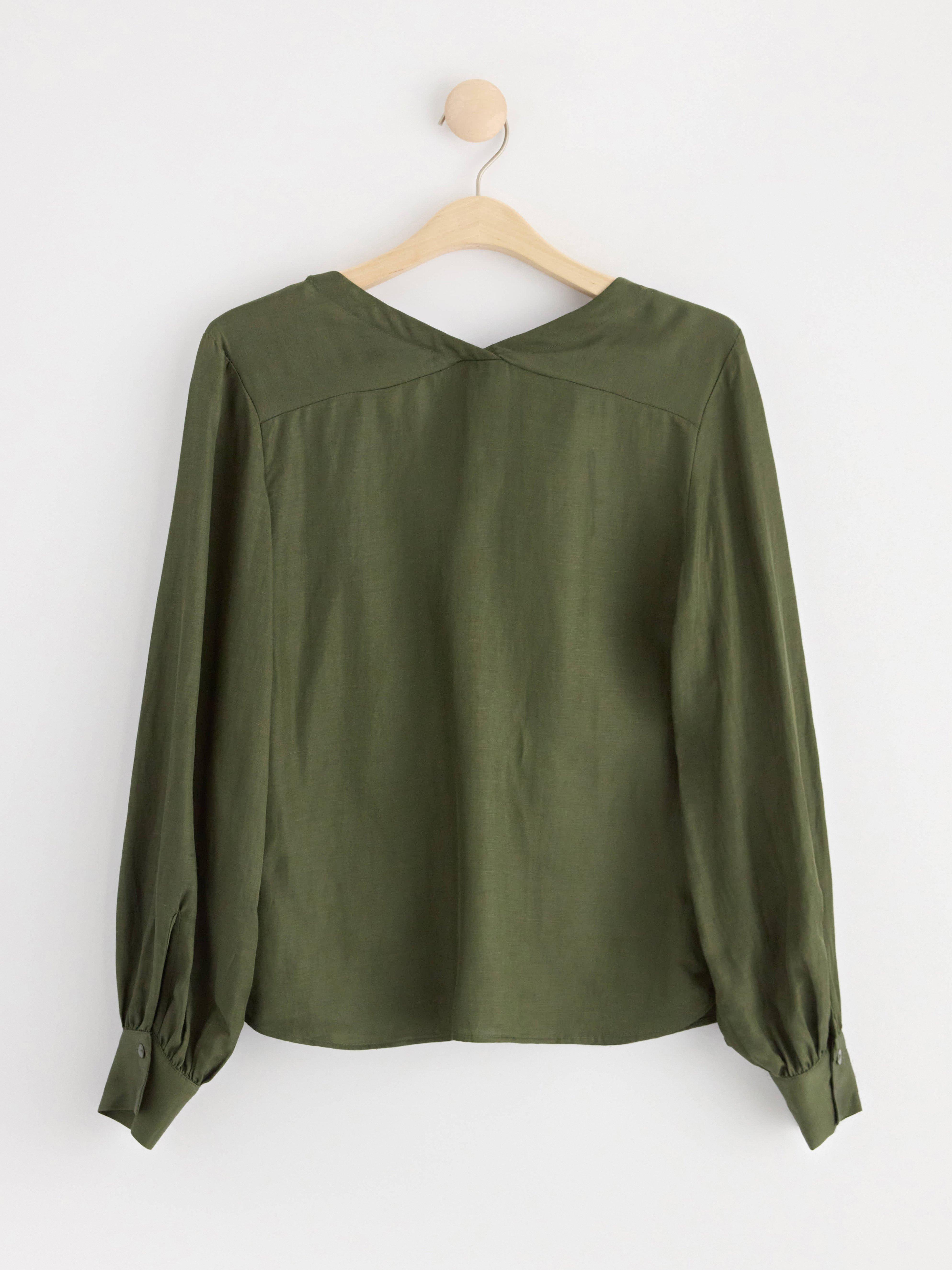 Long puff sleeve blouse green