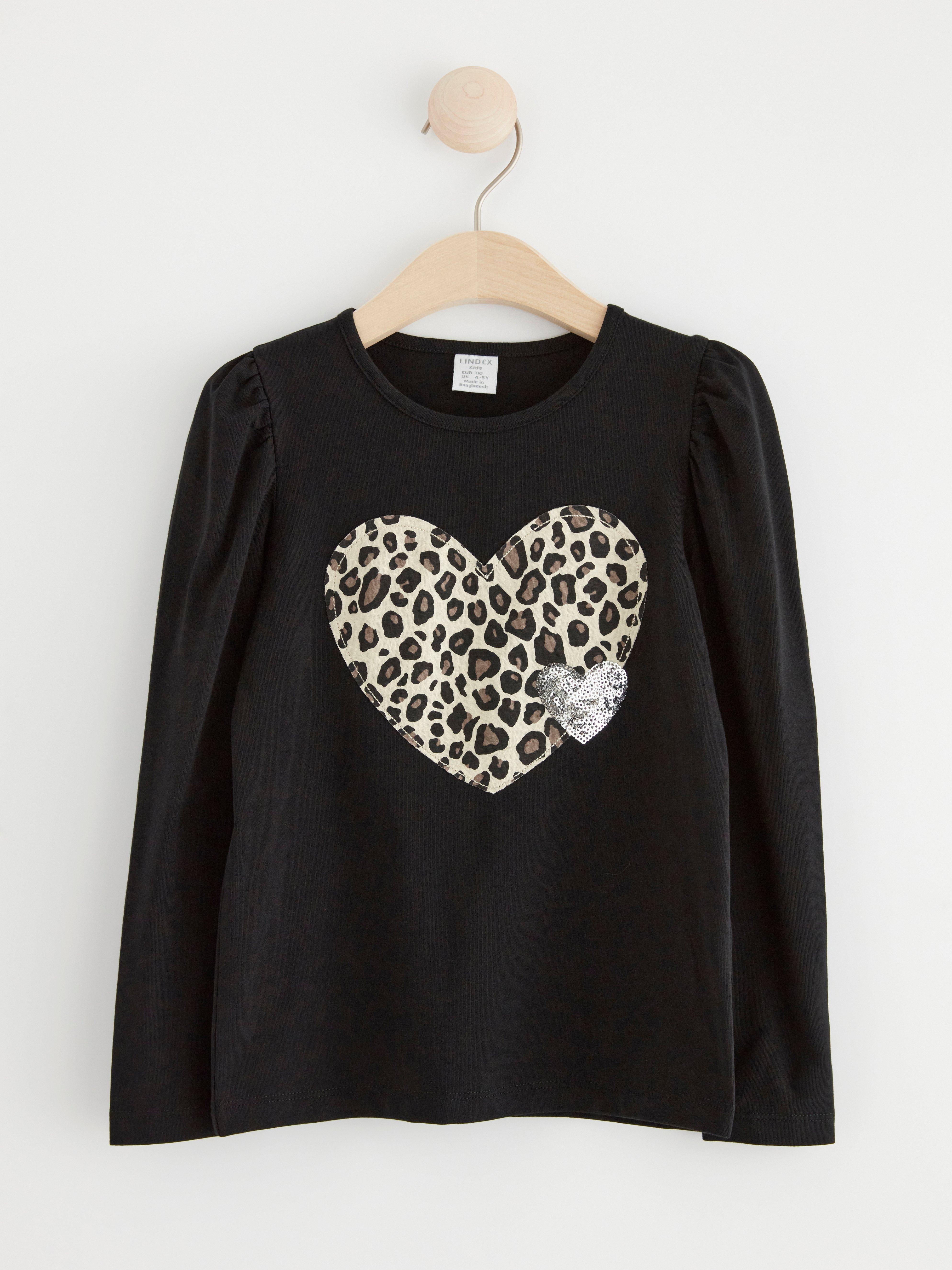 Top with heart Black