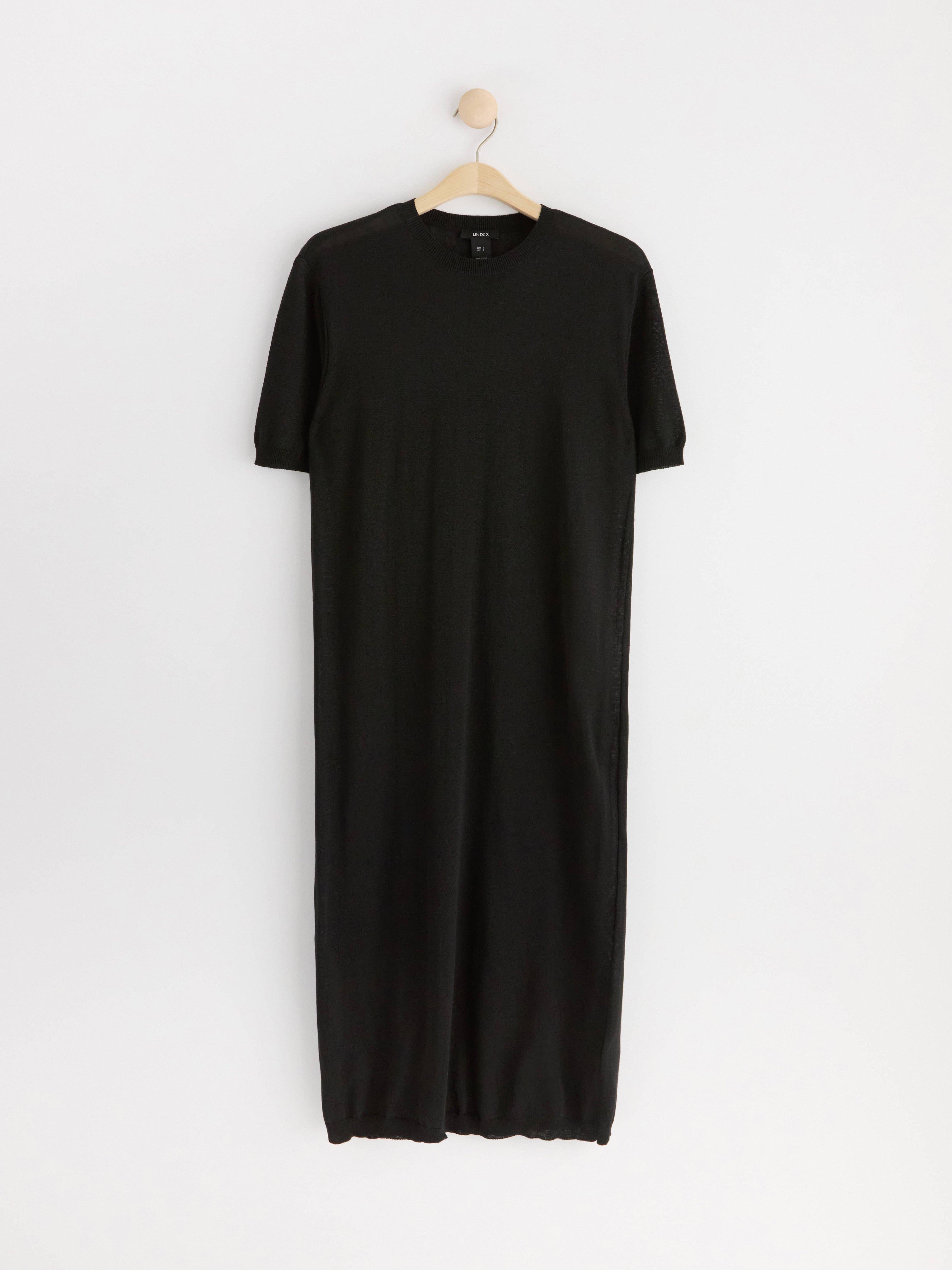 Knitted short sleeve dress Black