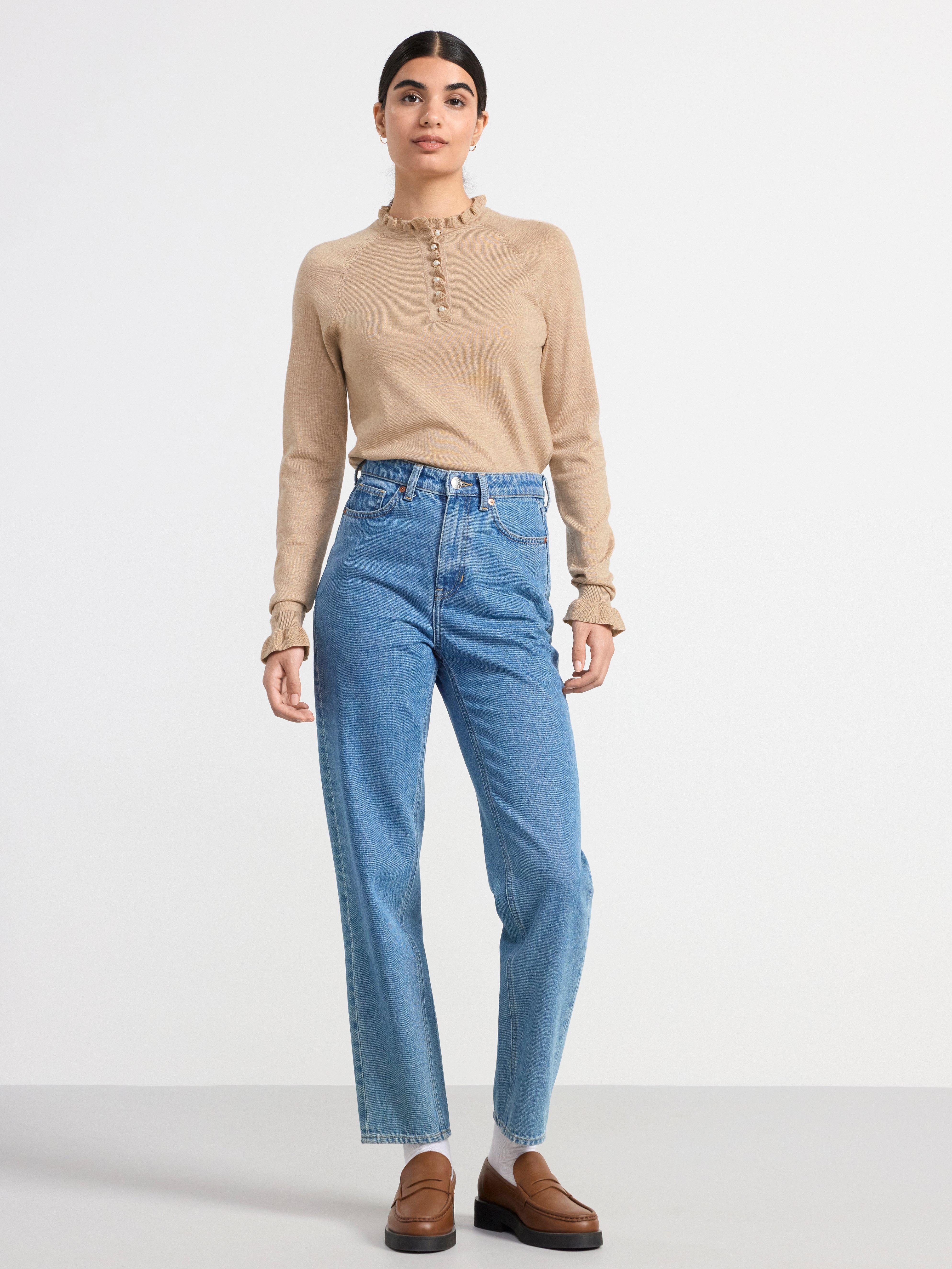Fine-knit jumper with frill collar Beige