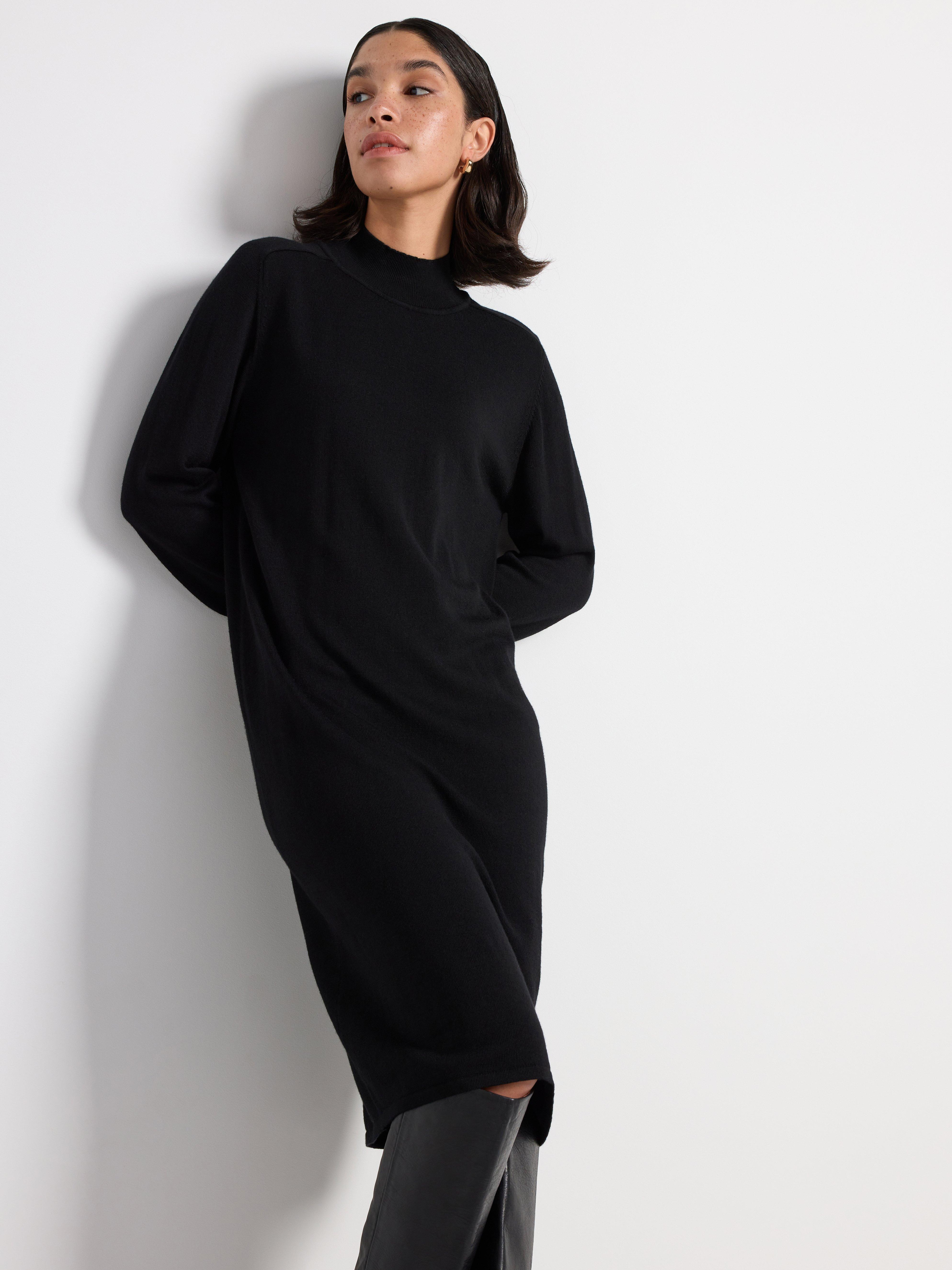 Knitted dress in merino wool Black