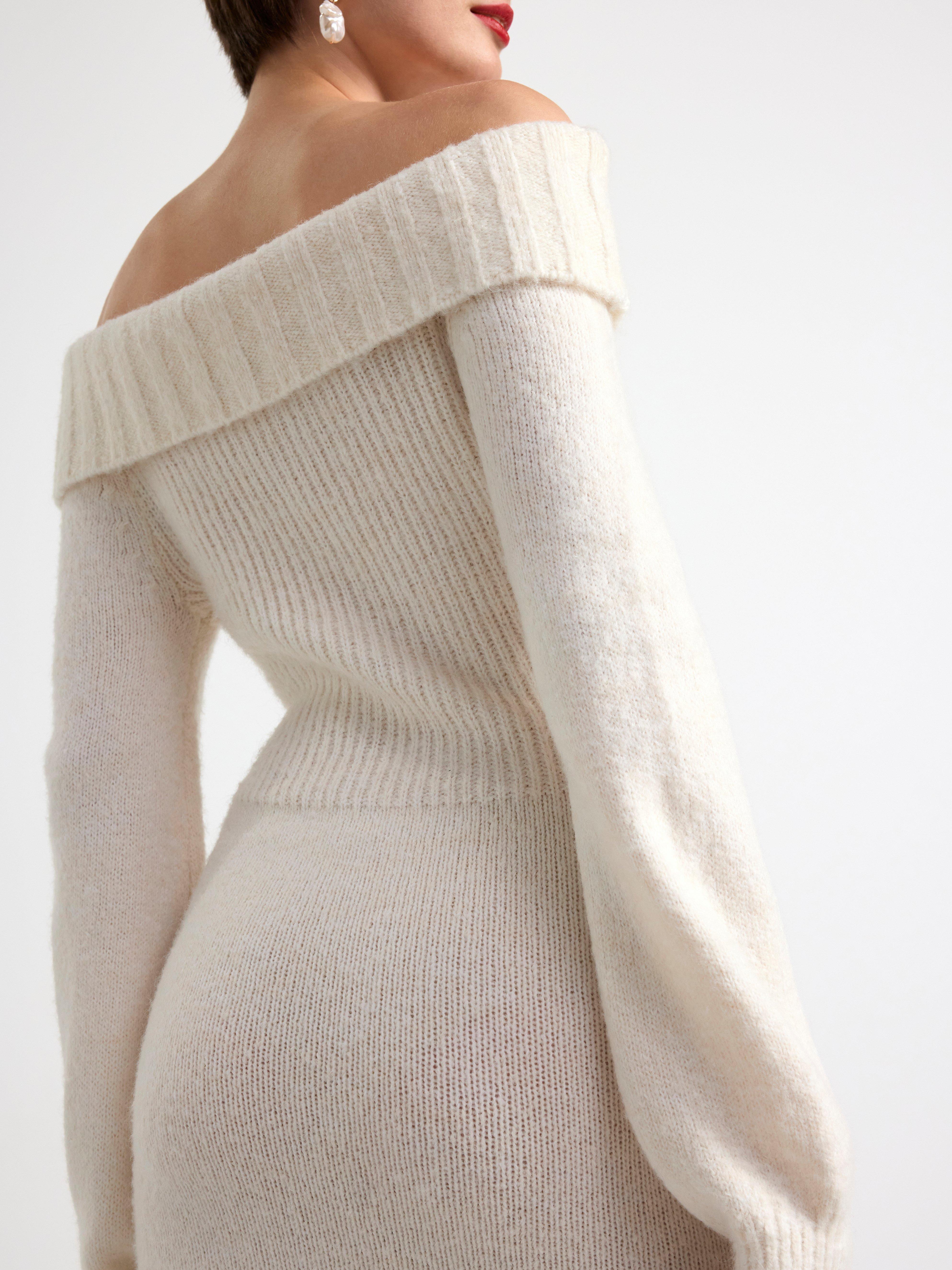 Knitted off shoulder dress Light White
