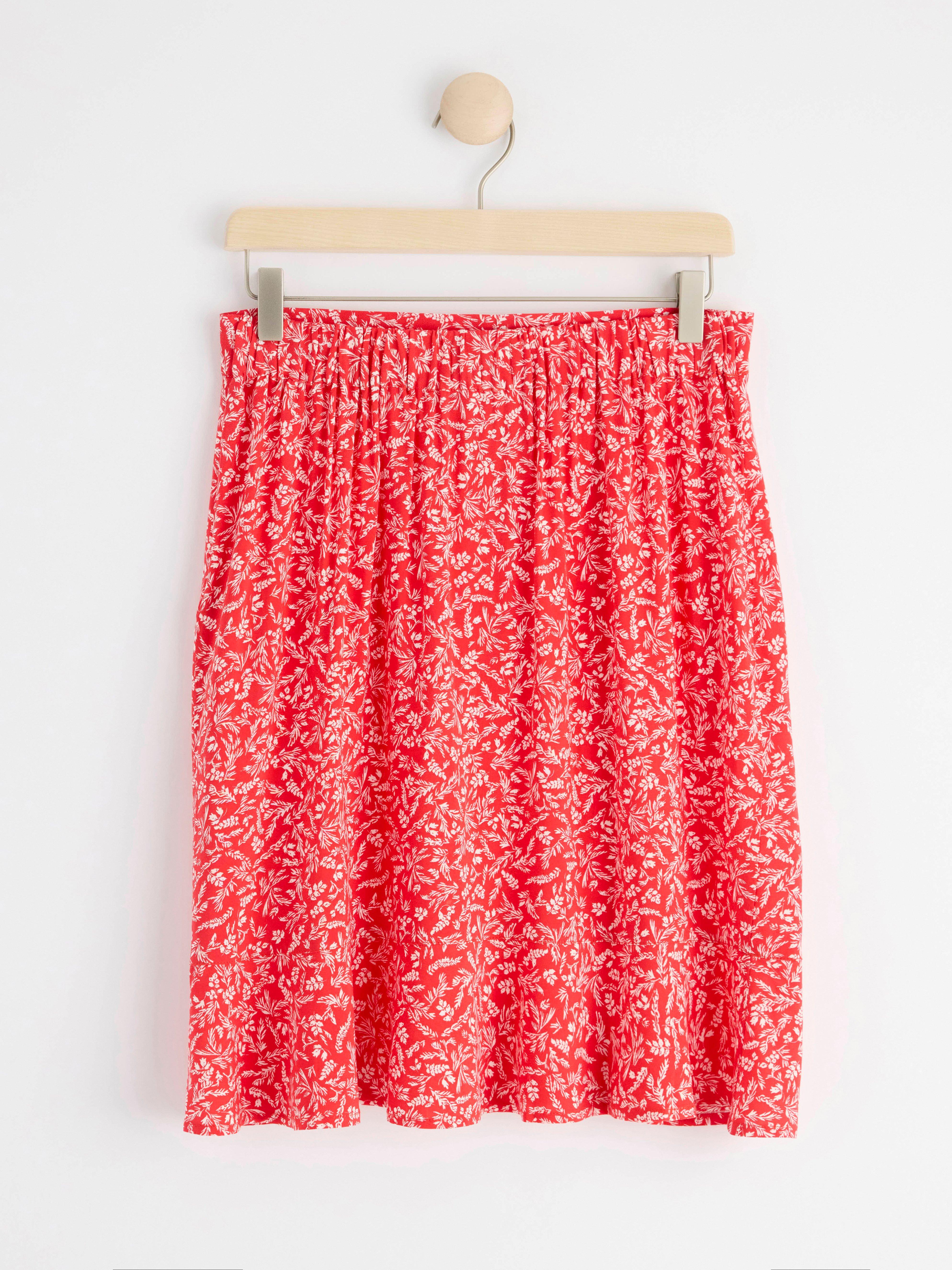 Floral mini skirt Red