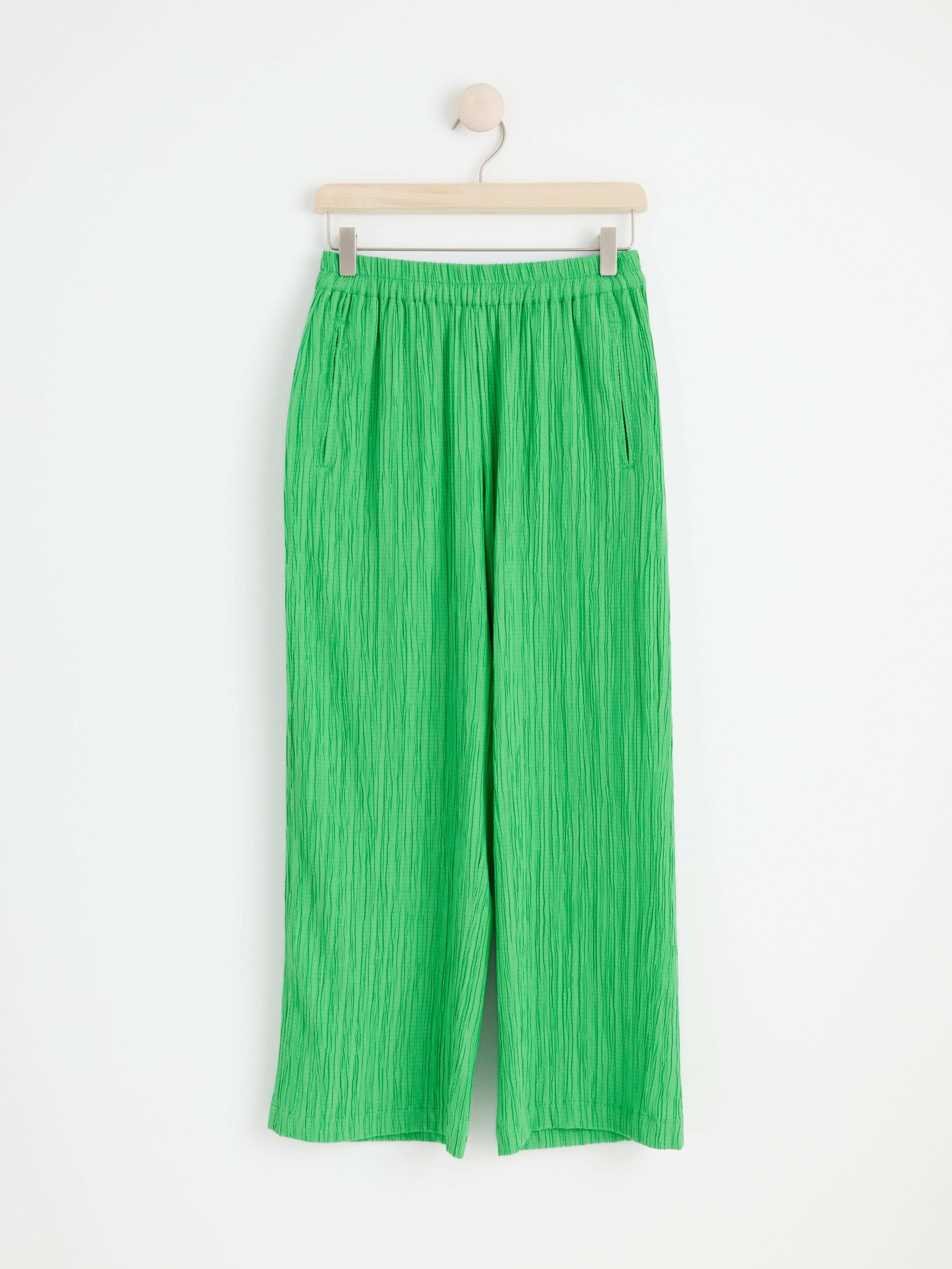 BELLA Straight cropped textured trousers Green