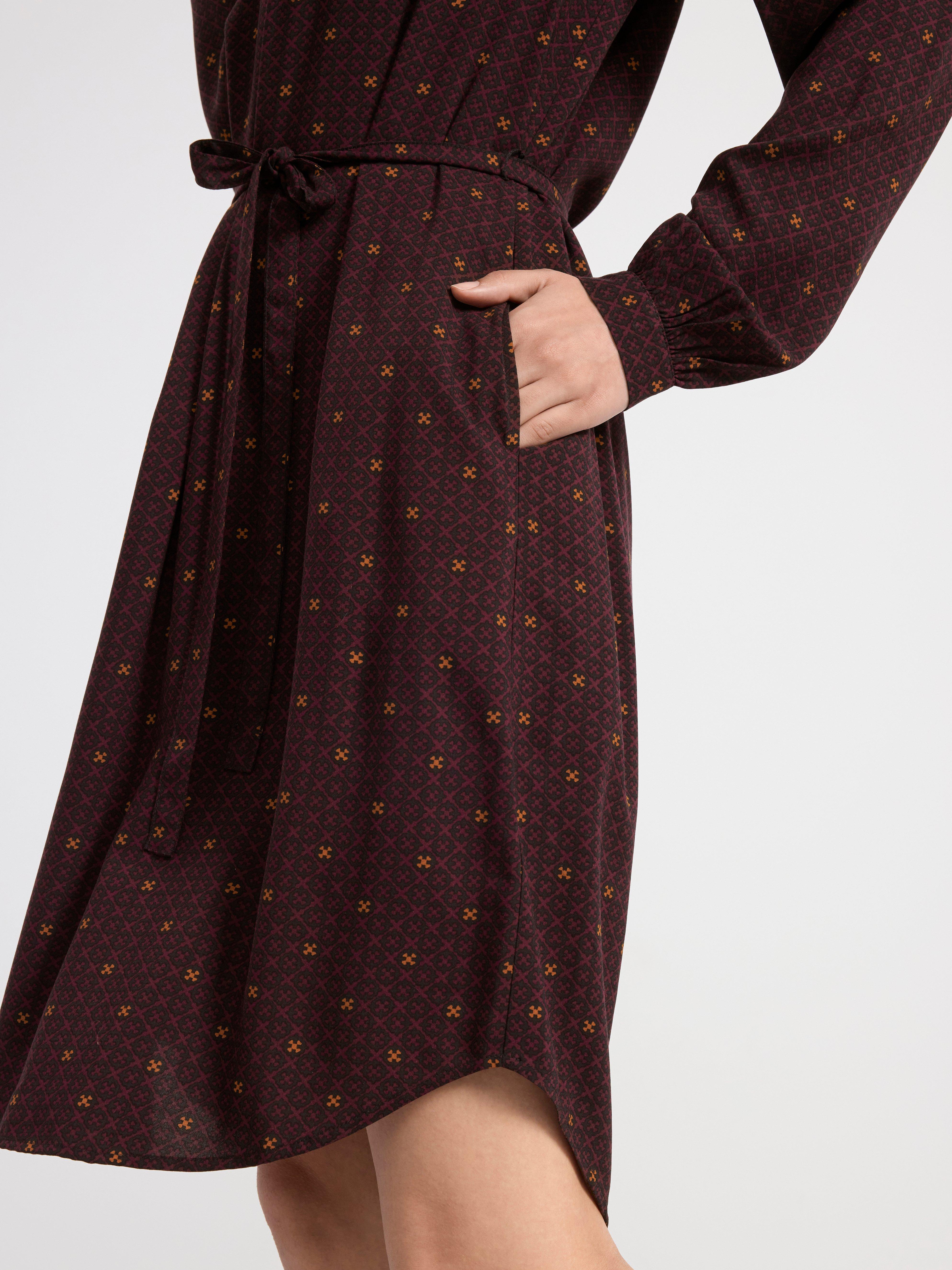 Long sleeve dress with pattern Dark dusty red