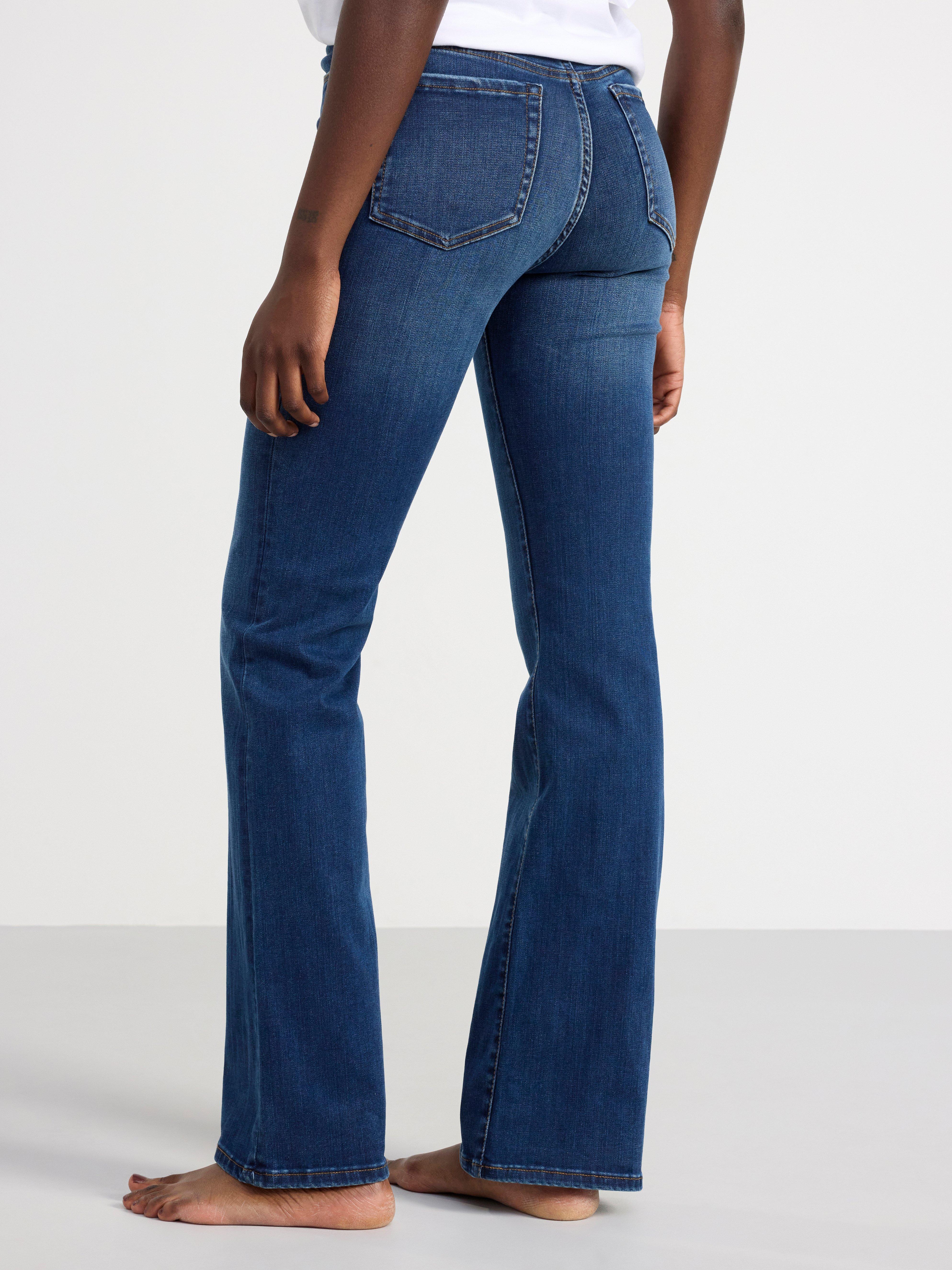MIRA Curve super stretch flared jeans Denim blue