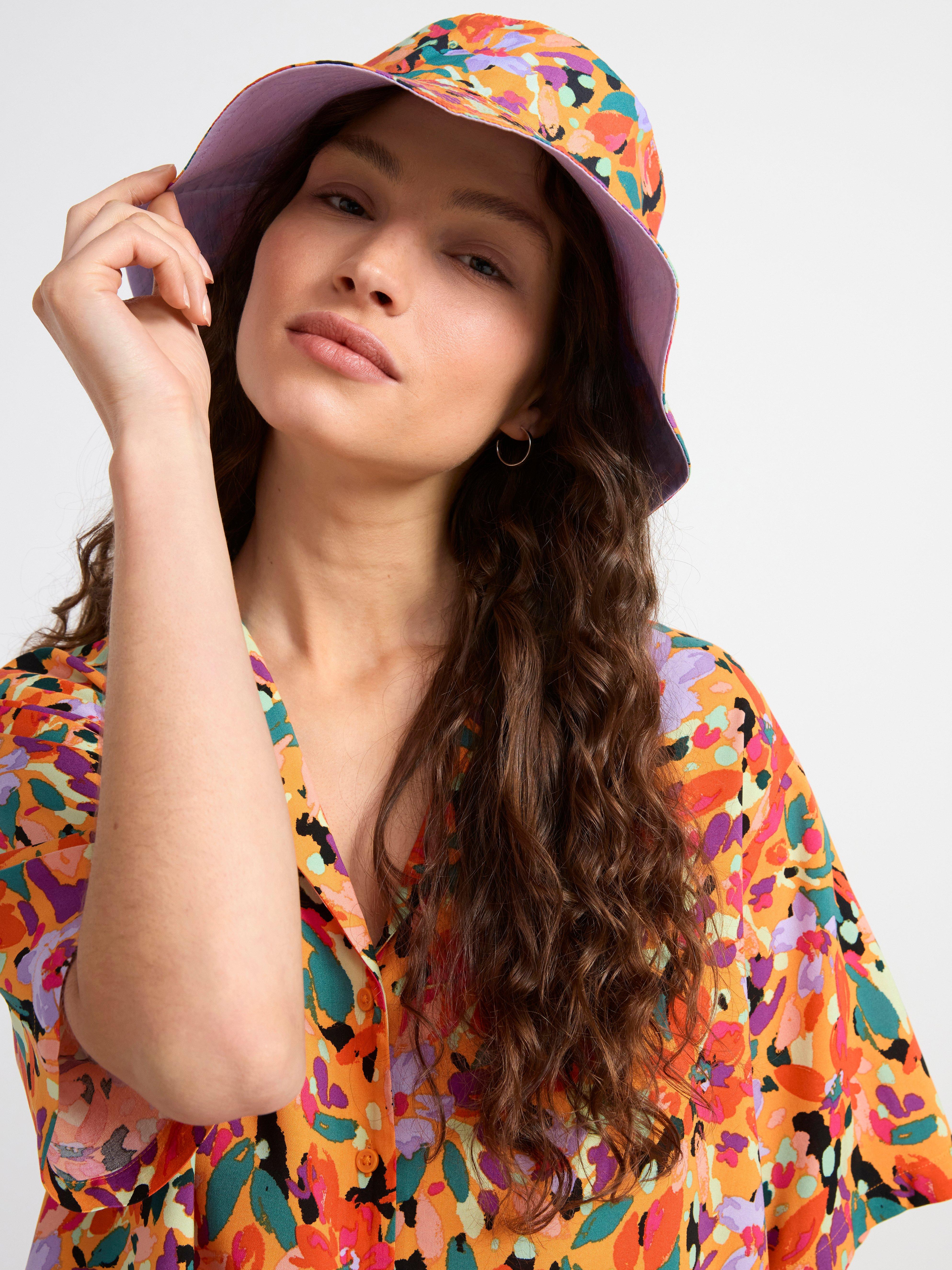 Short sleeved shirt orange