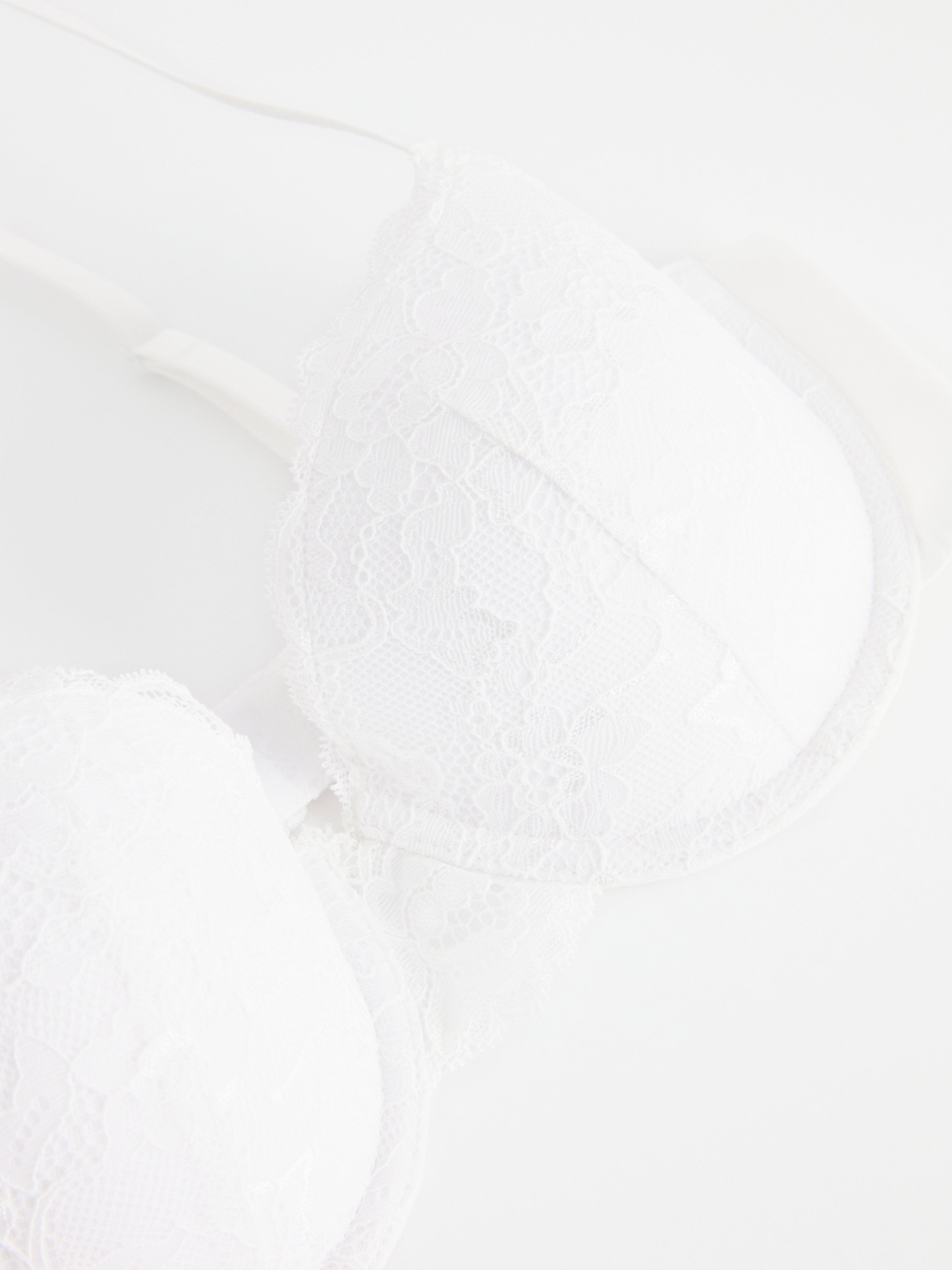 Akleja balconette bra with lace White