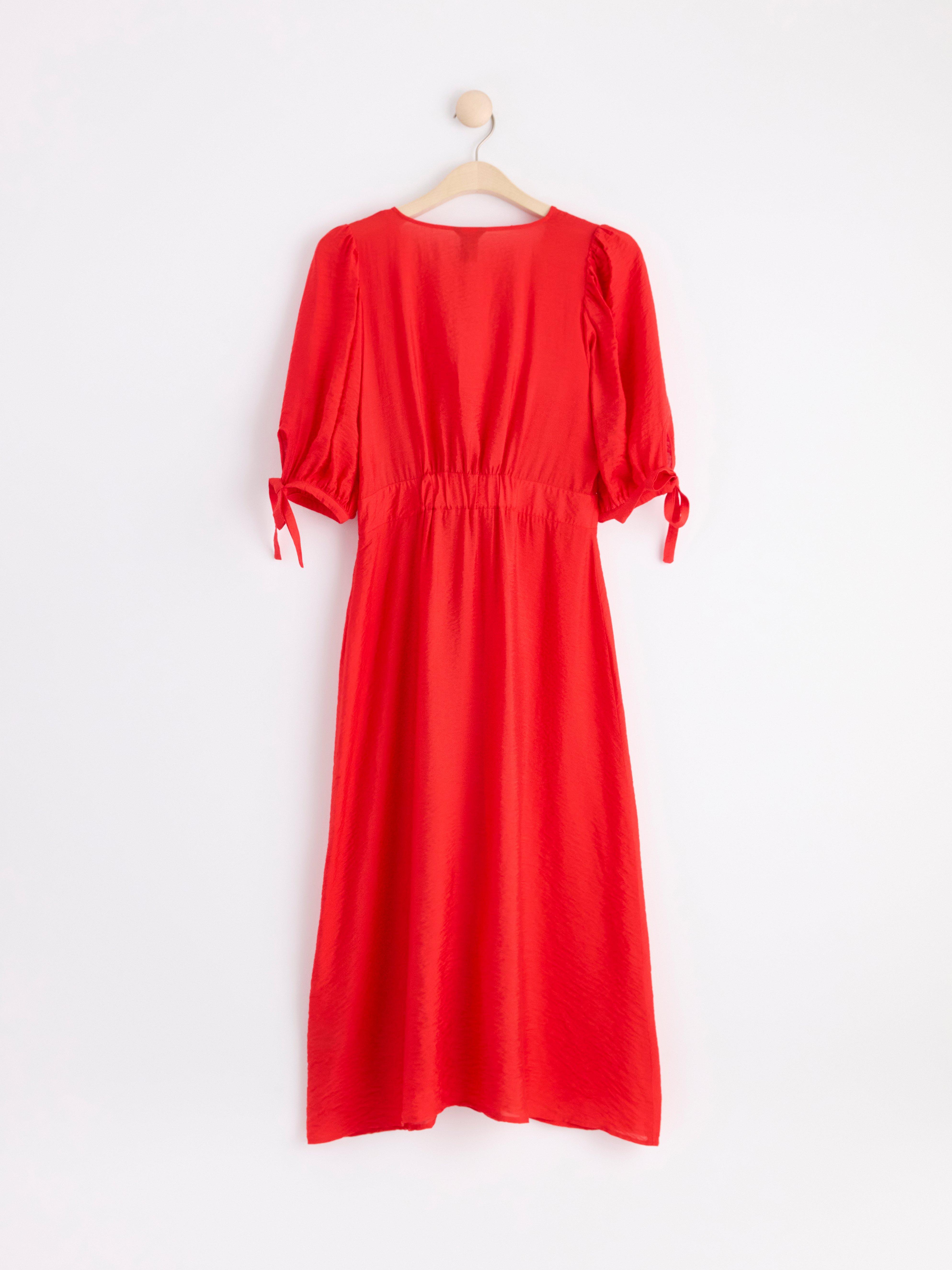 Puff sleeve midi dress Red