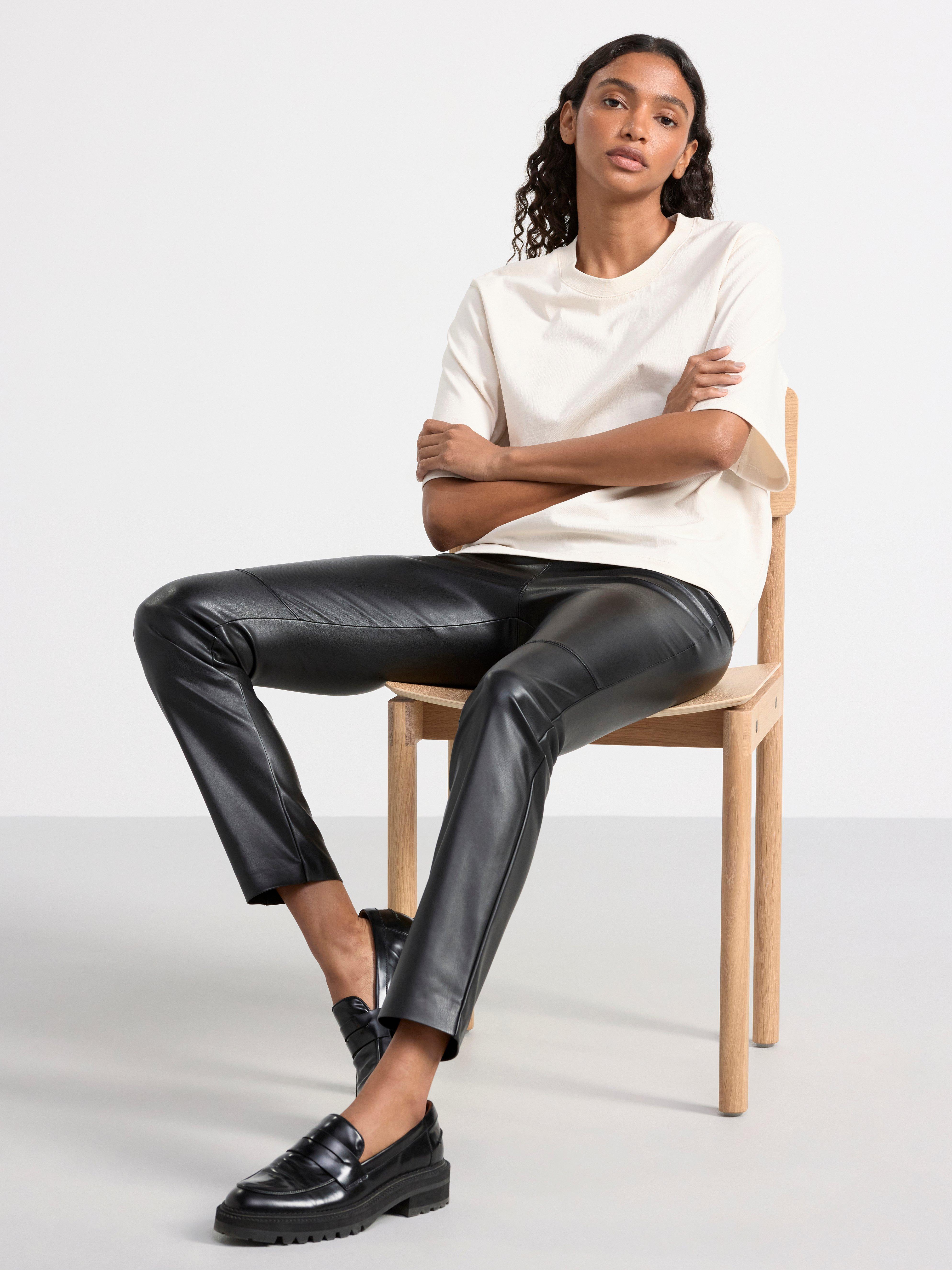 Trousers in imitation leather Black