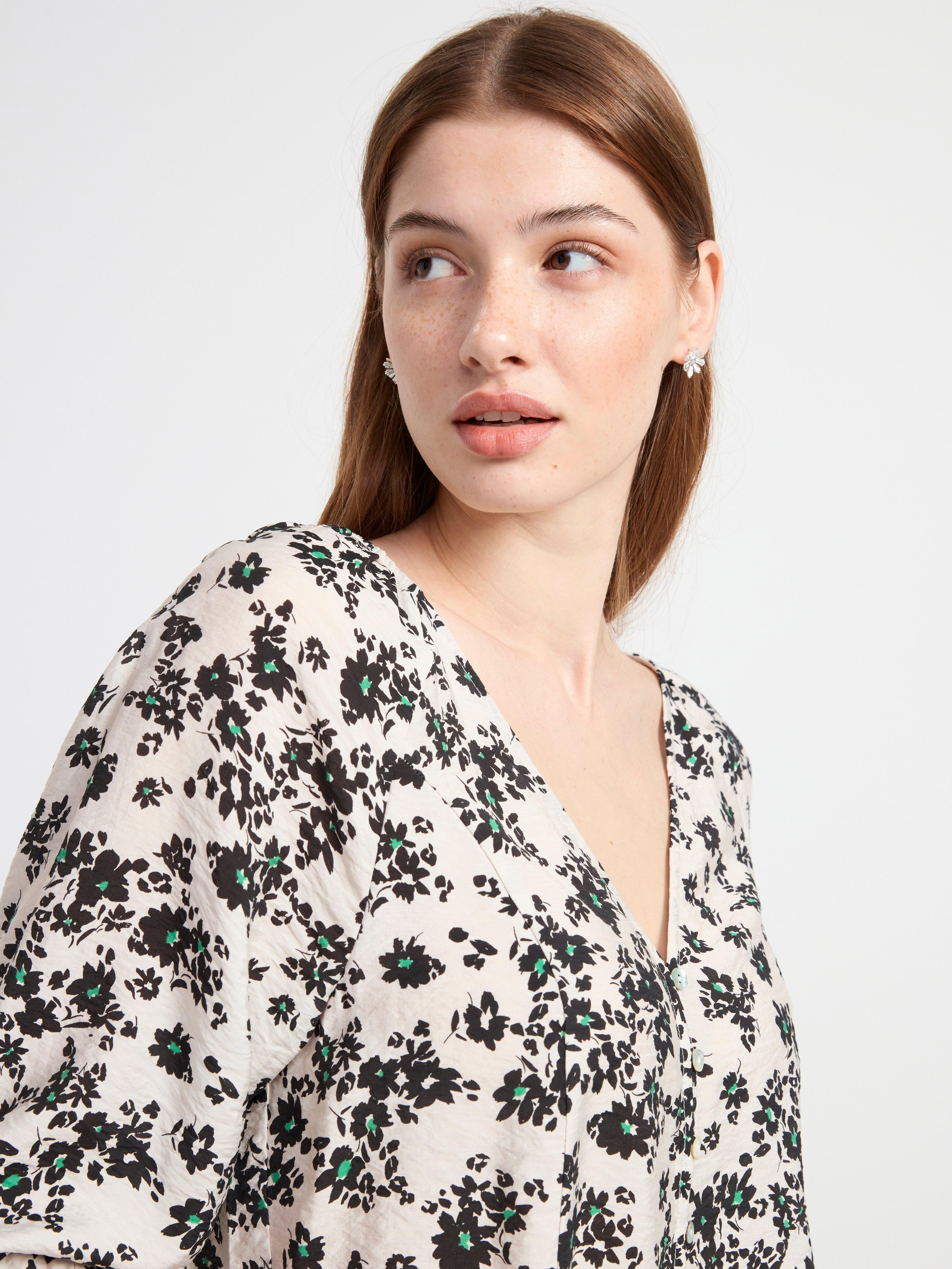 Patterned wide sleeve blouse Light Beige