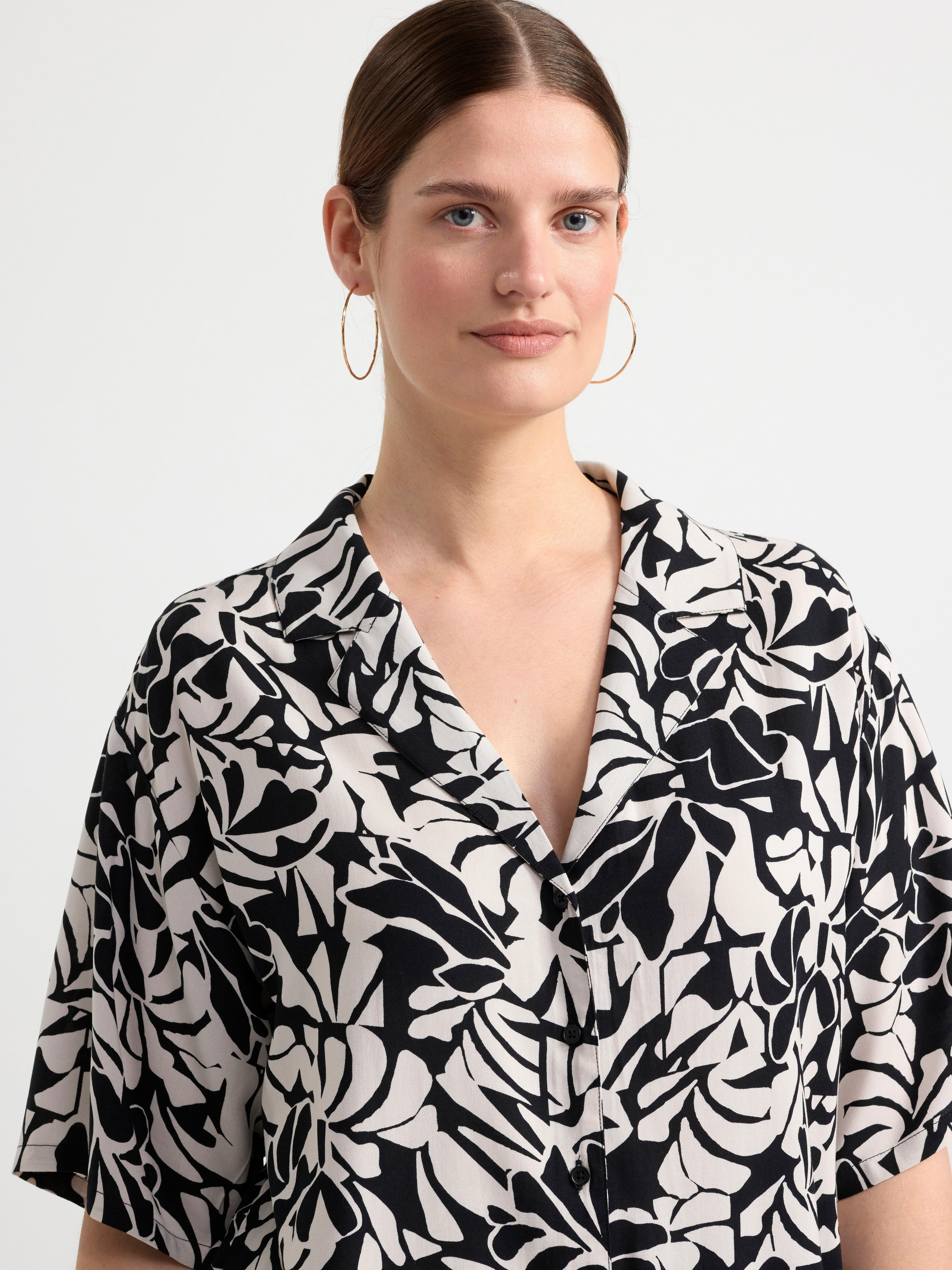 Short sleeved shirt Light Beige