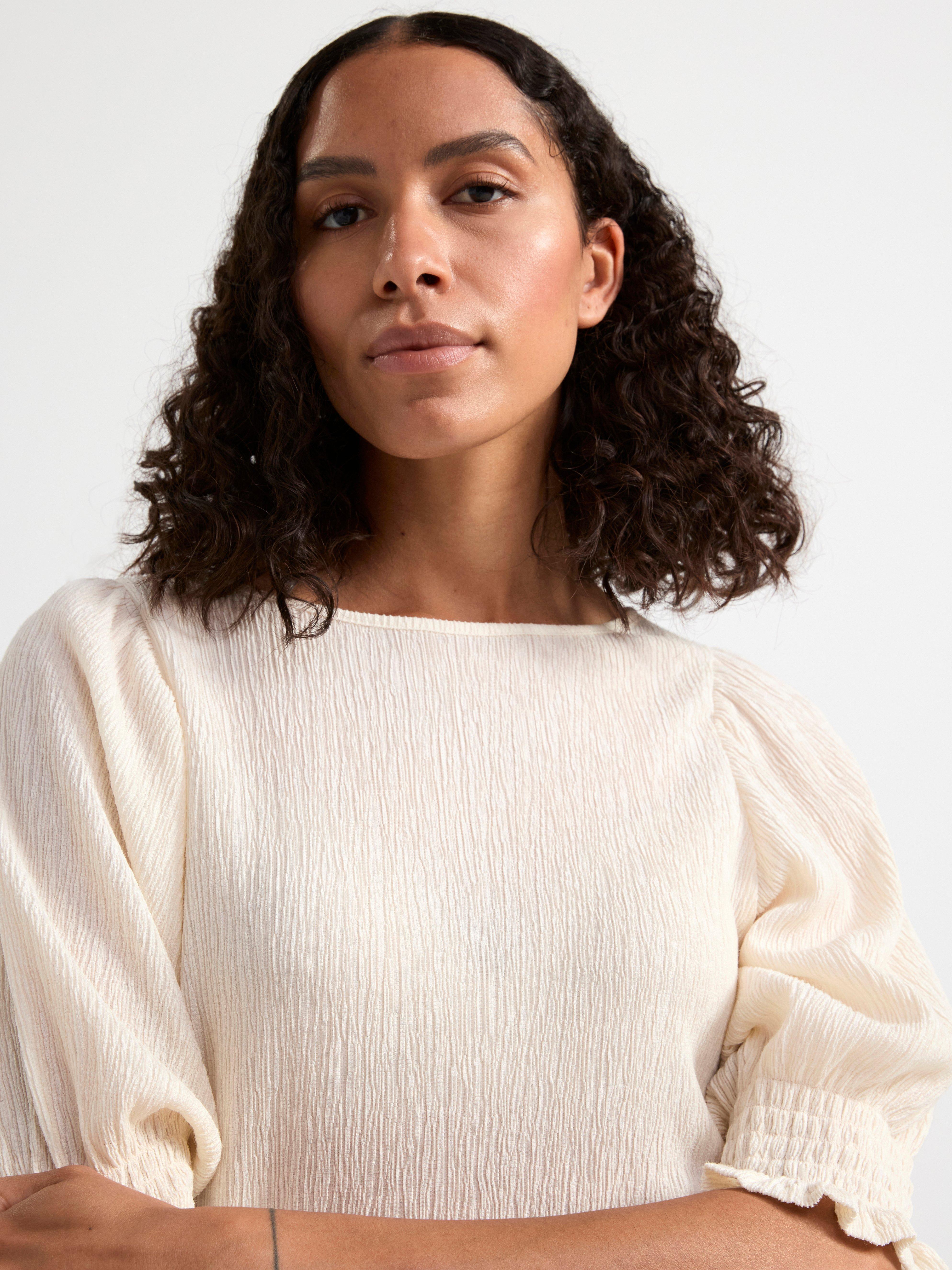 Puff sleeve top Light Beige