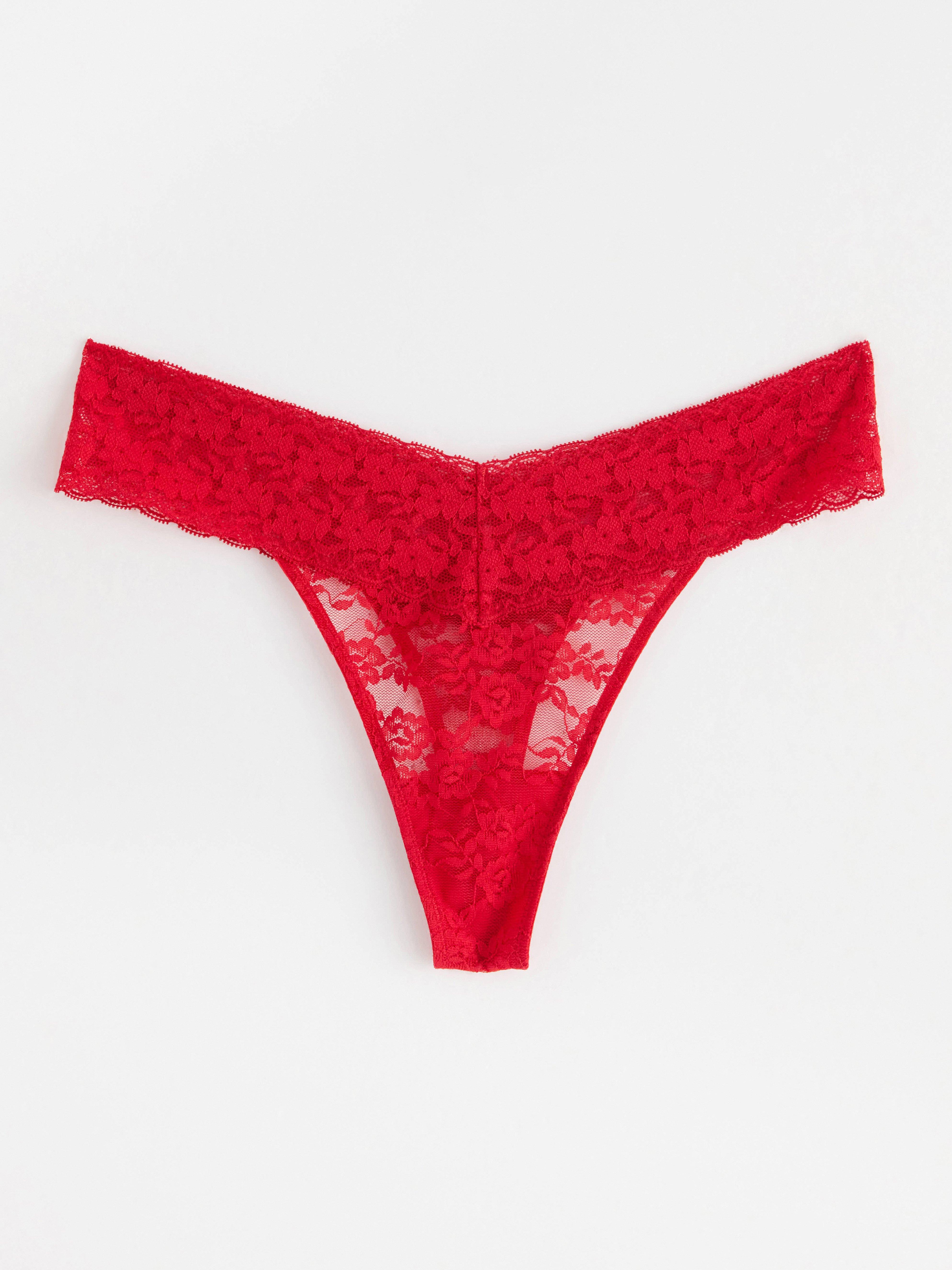 Thong low waist with lace Red