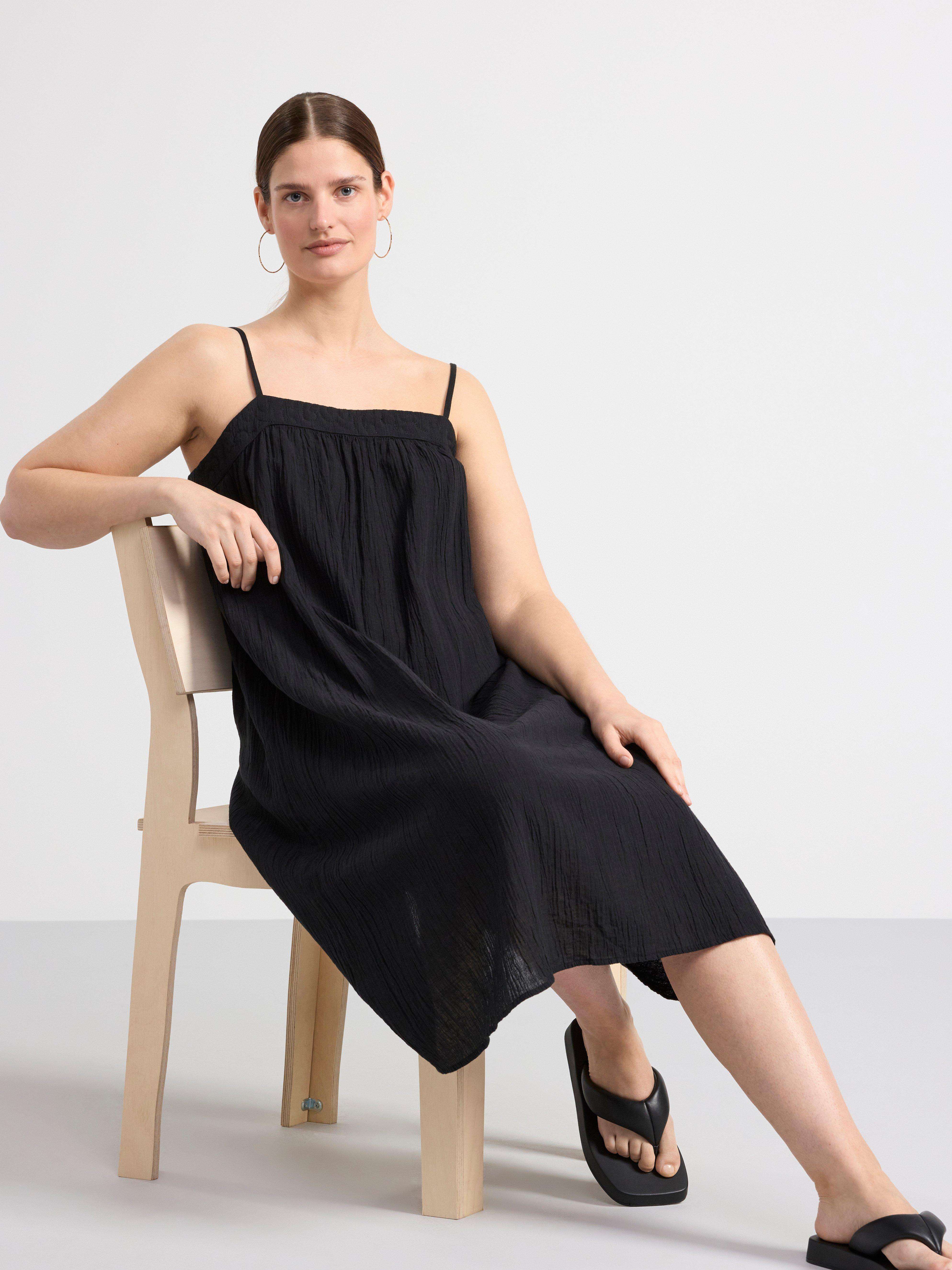 Sun dress in crinkled cotton Black