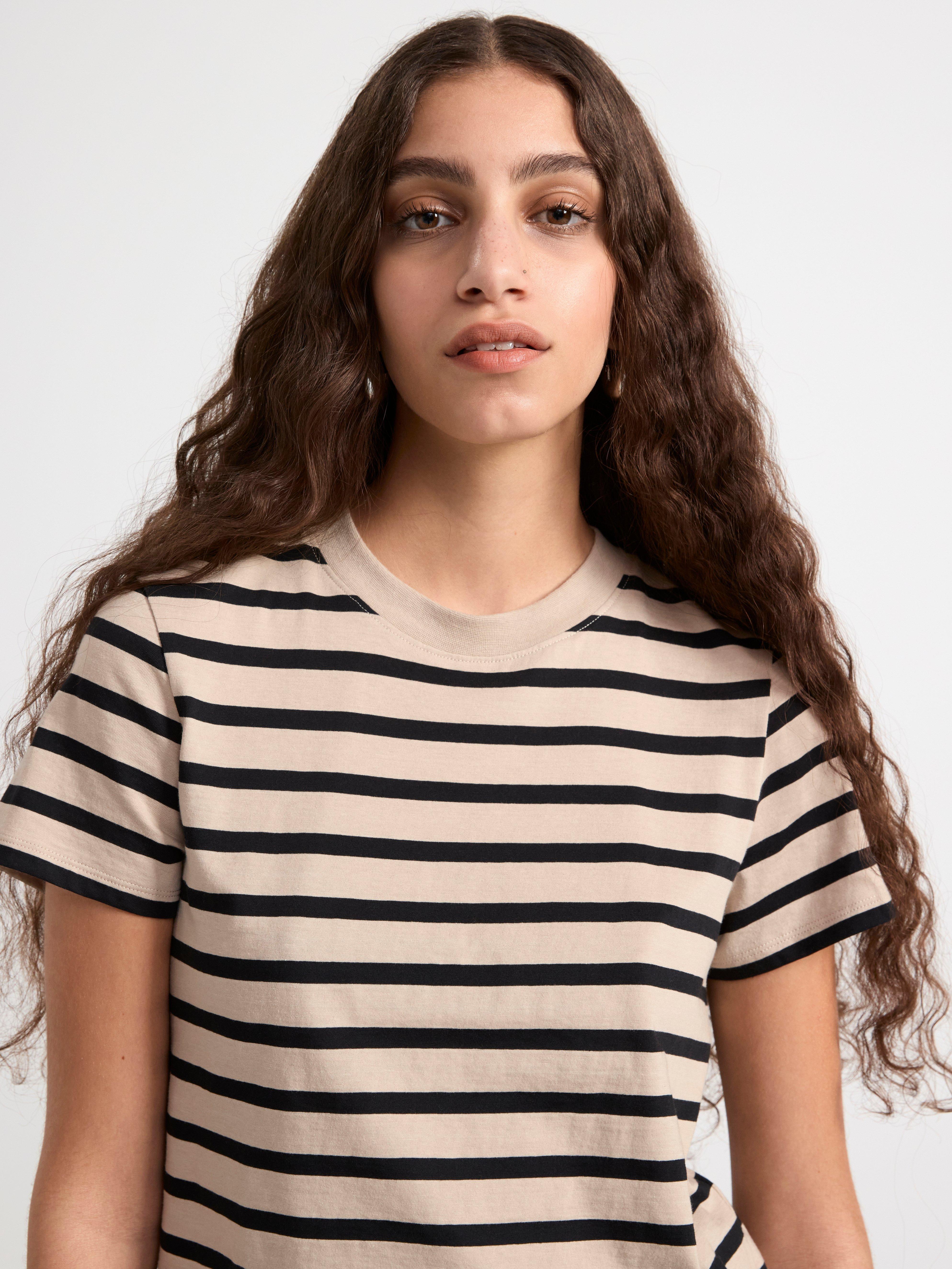 Short sleeve cotton t-shirt Beige