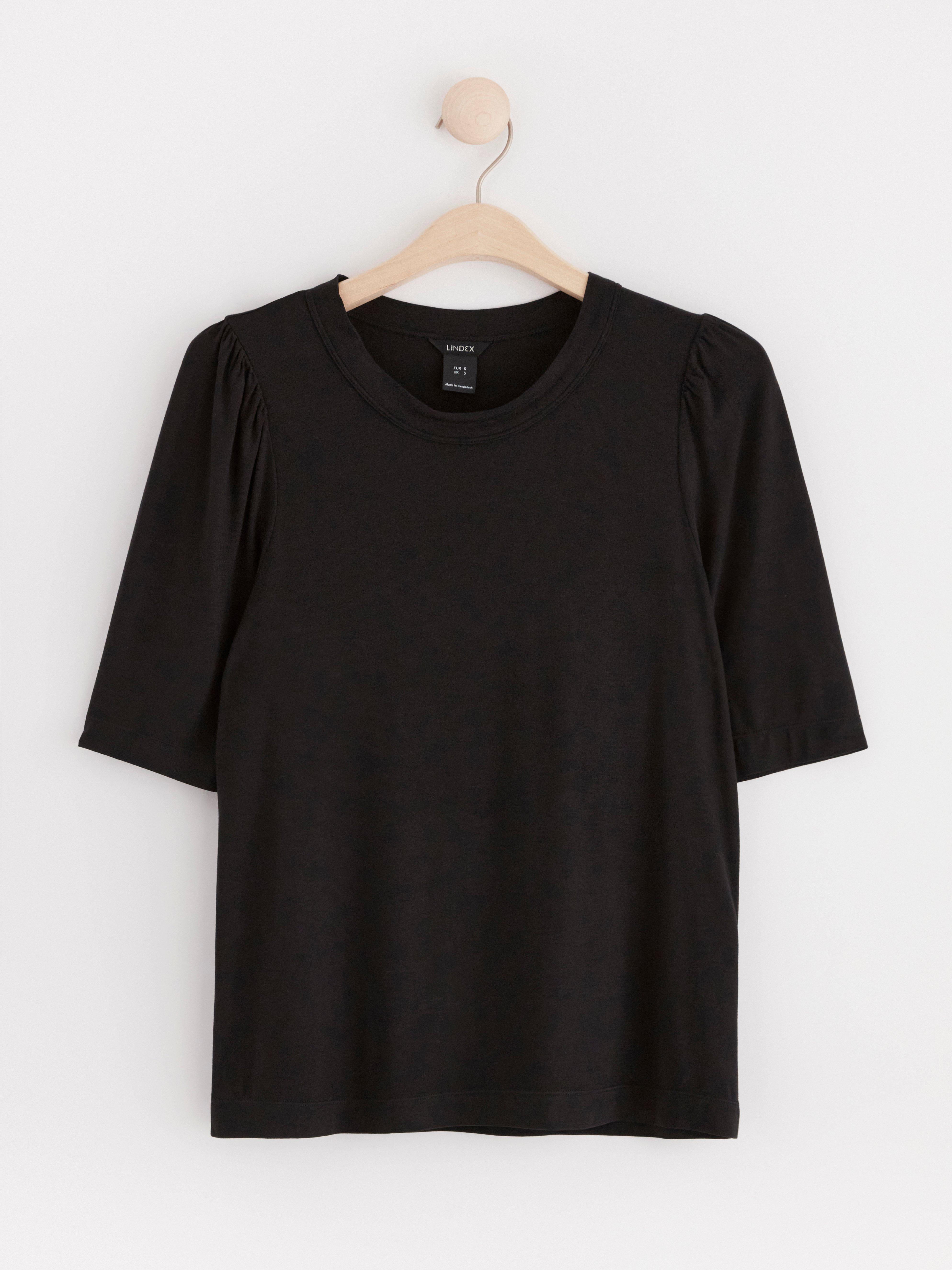 Puff sleeve top Black