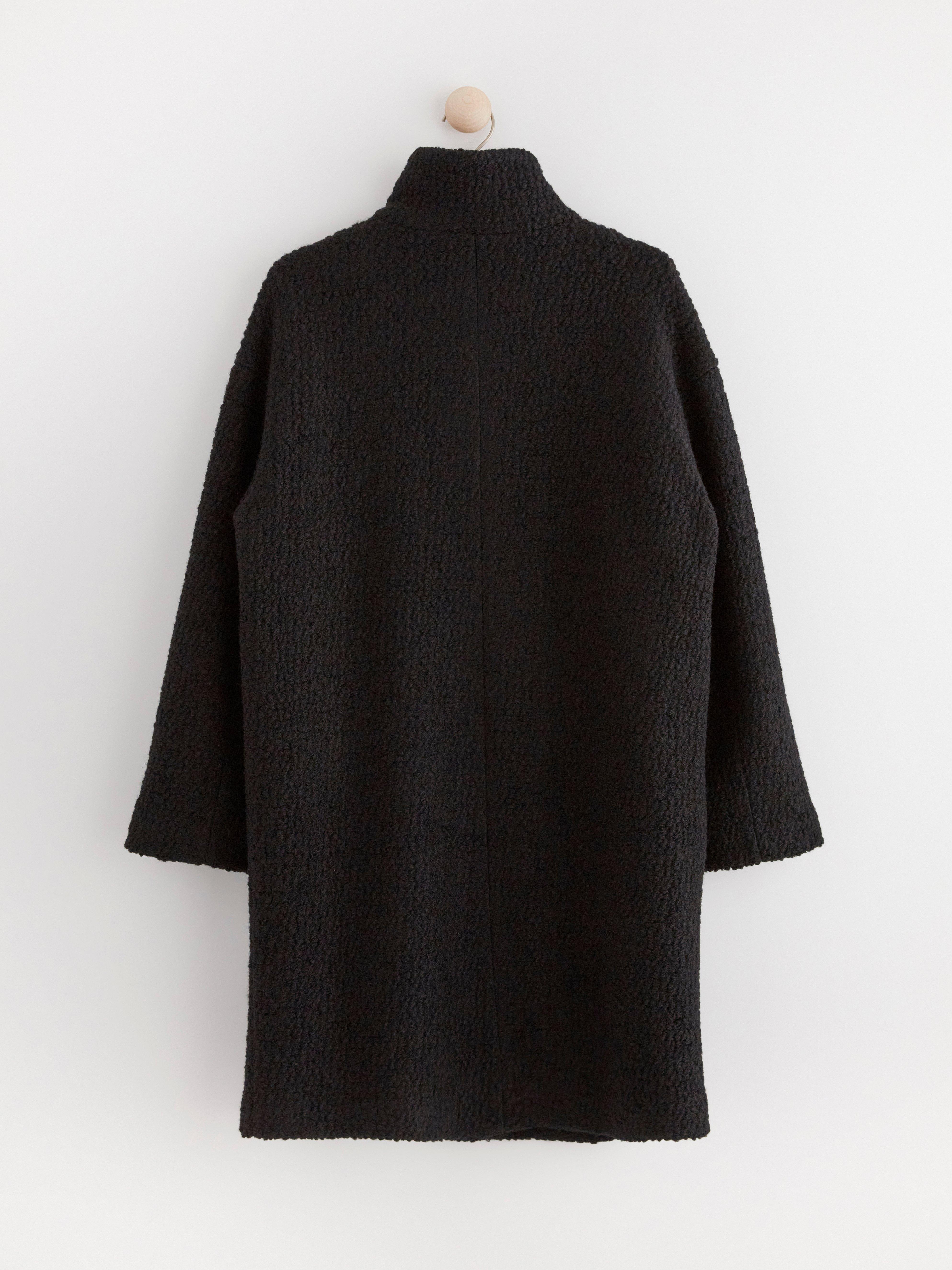 Coat in wool blend Black