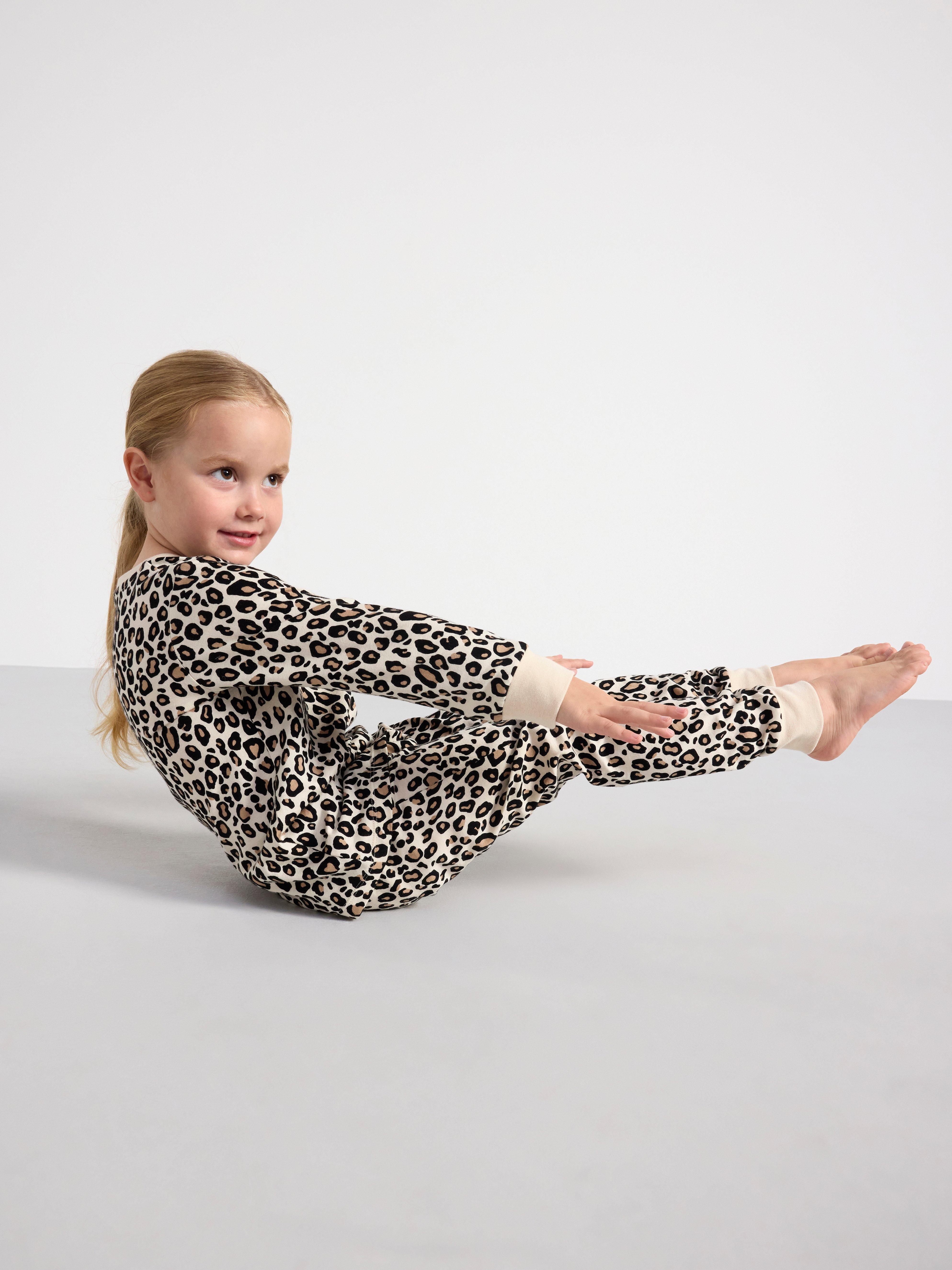 Pyjama set with top and trousers Light Brown