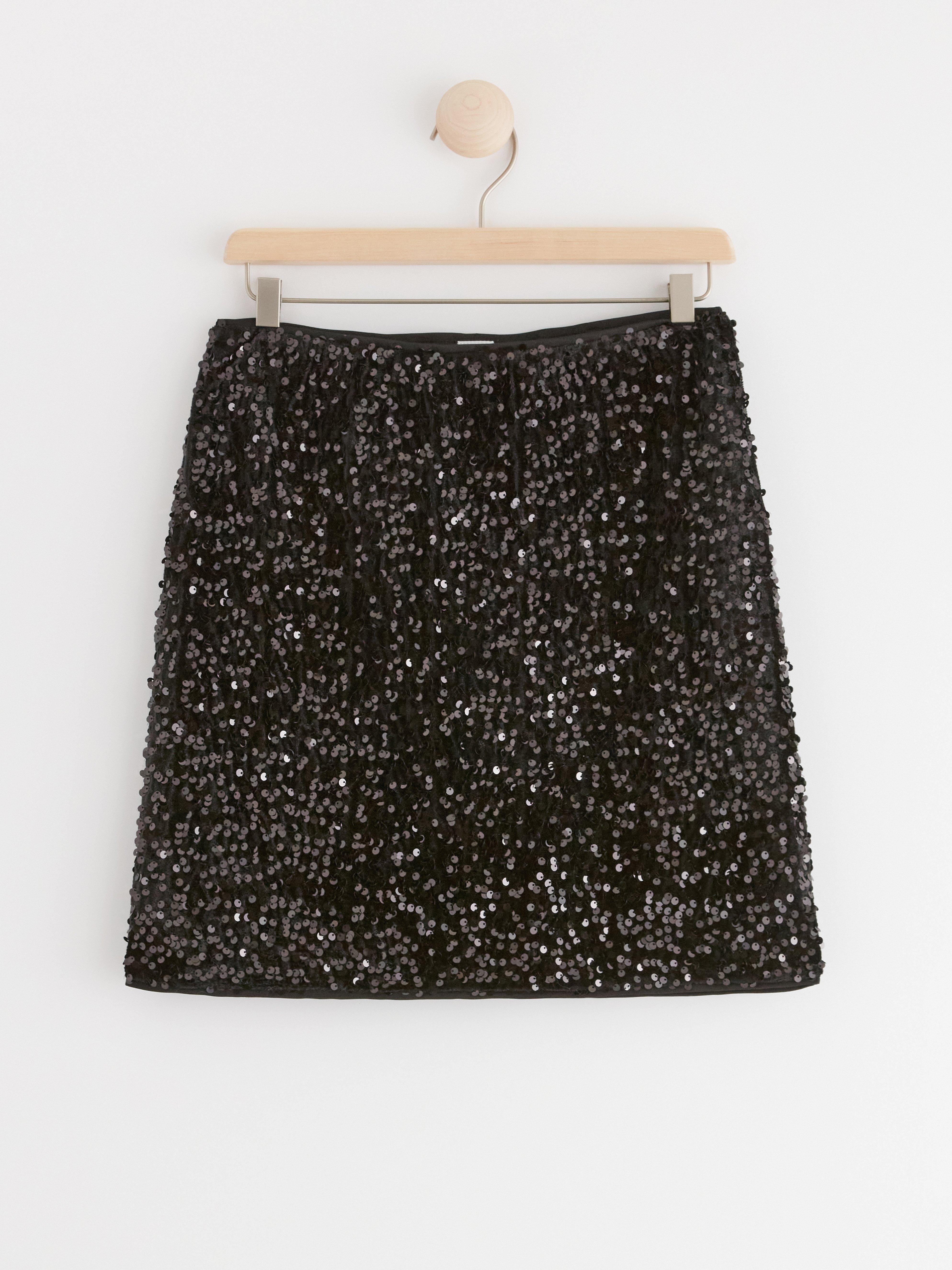 Velvet skirt with sequins Black