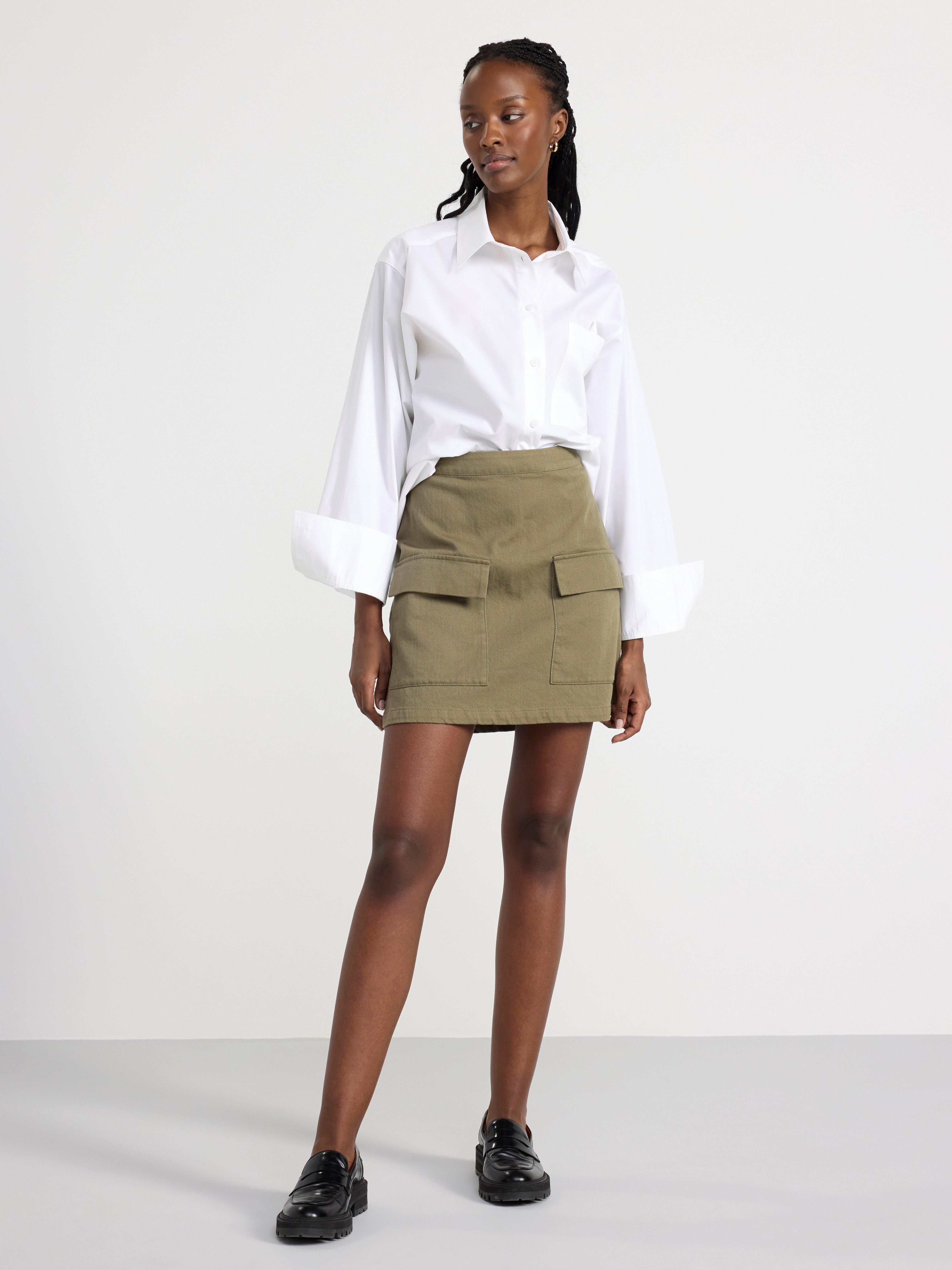 Cargo miniskirt green
