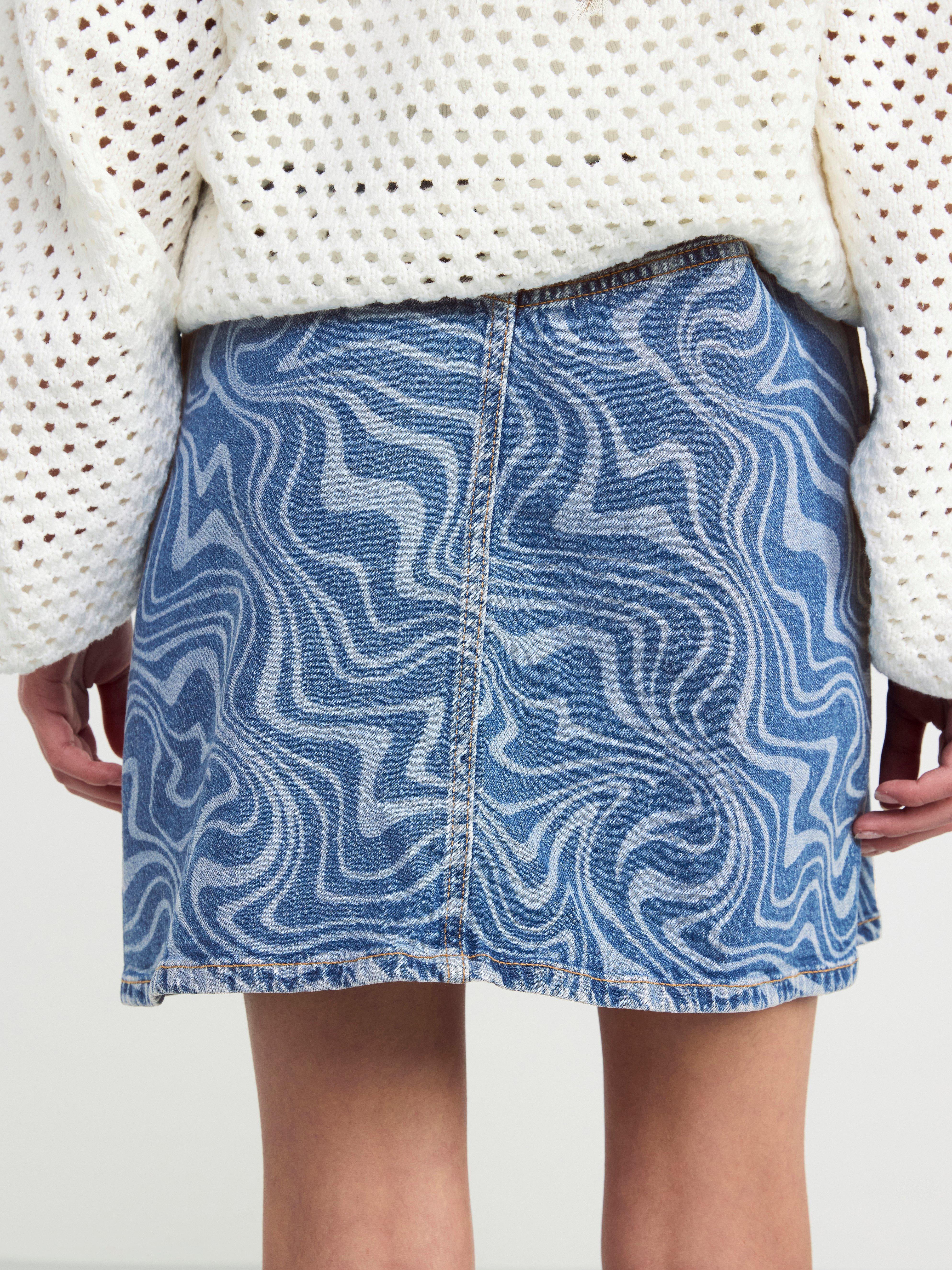 Denim skirt with swirl pattern Denim