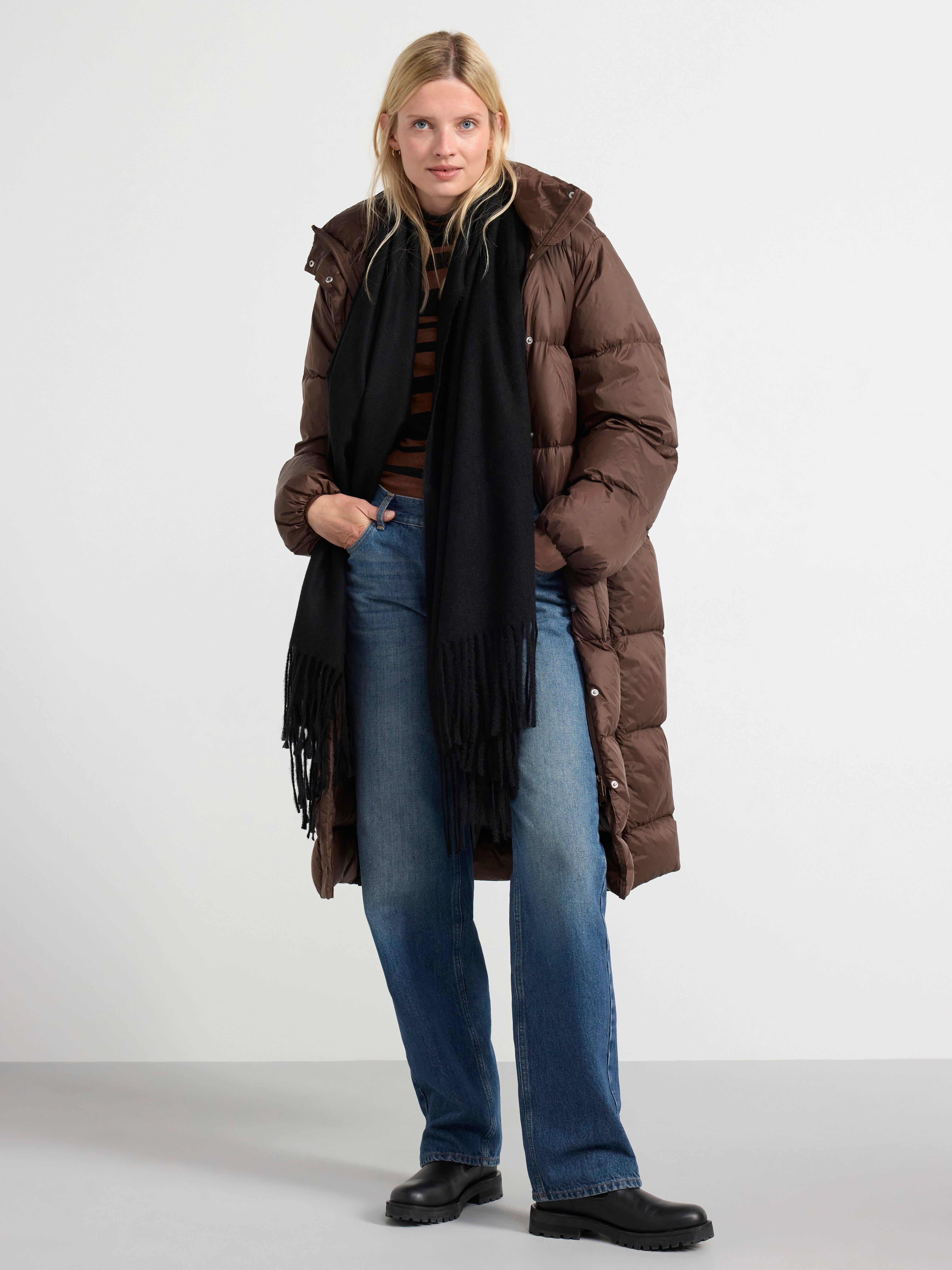 Down coat in recycled down Dark Brown