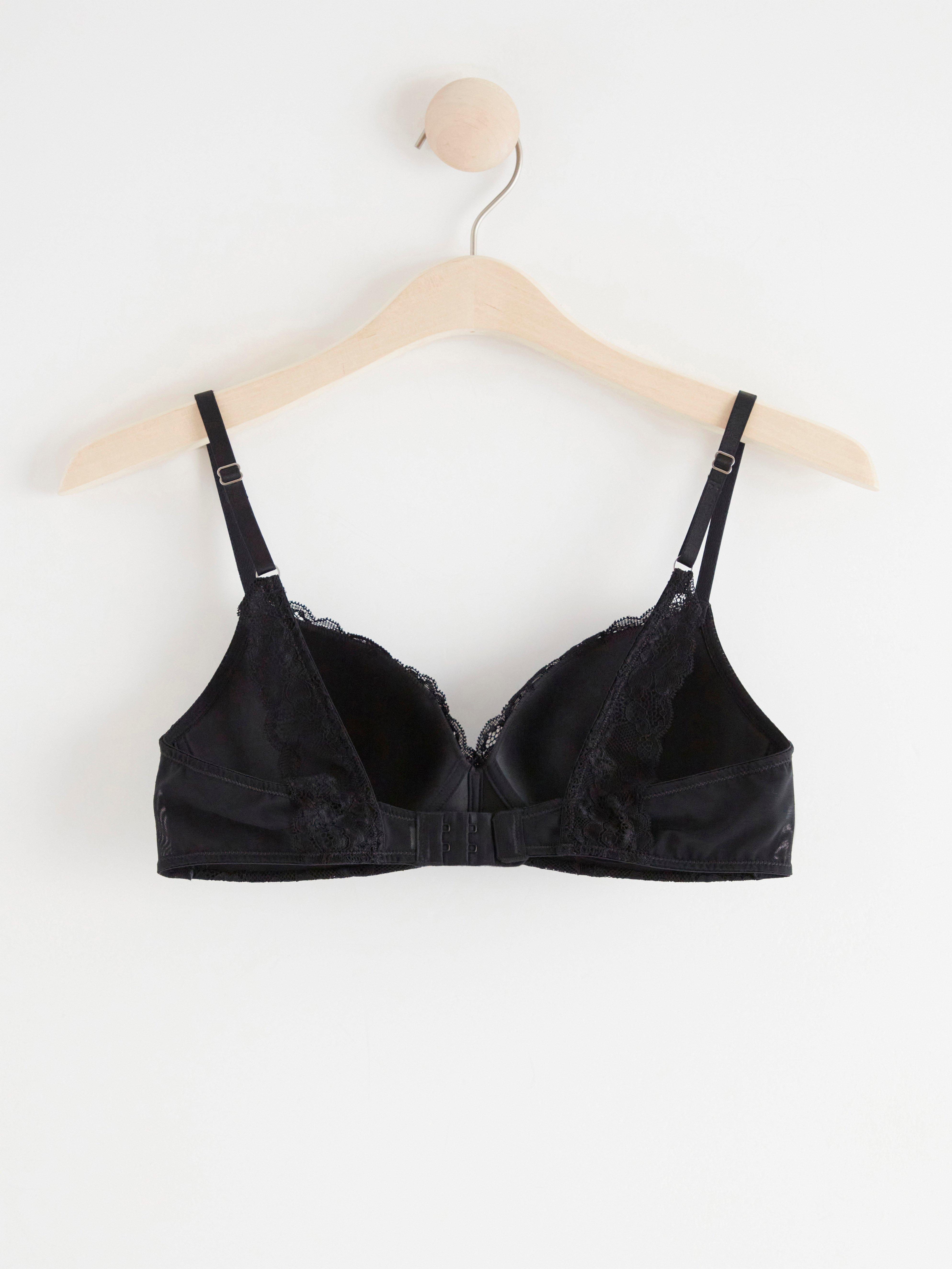 Flora wirefree bra with lace Black