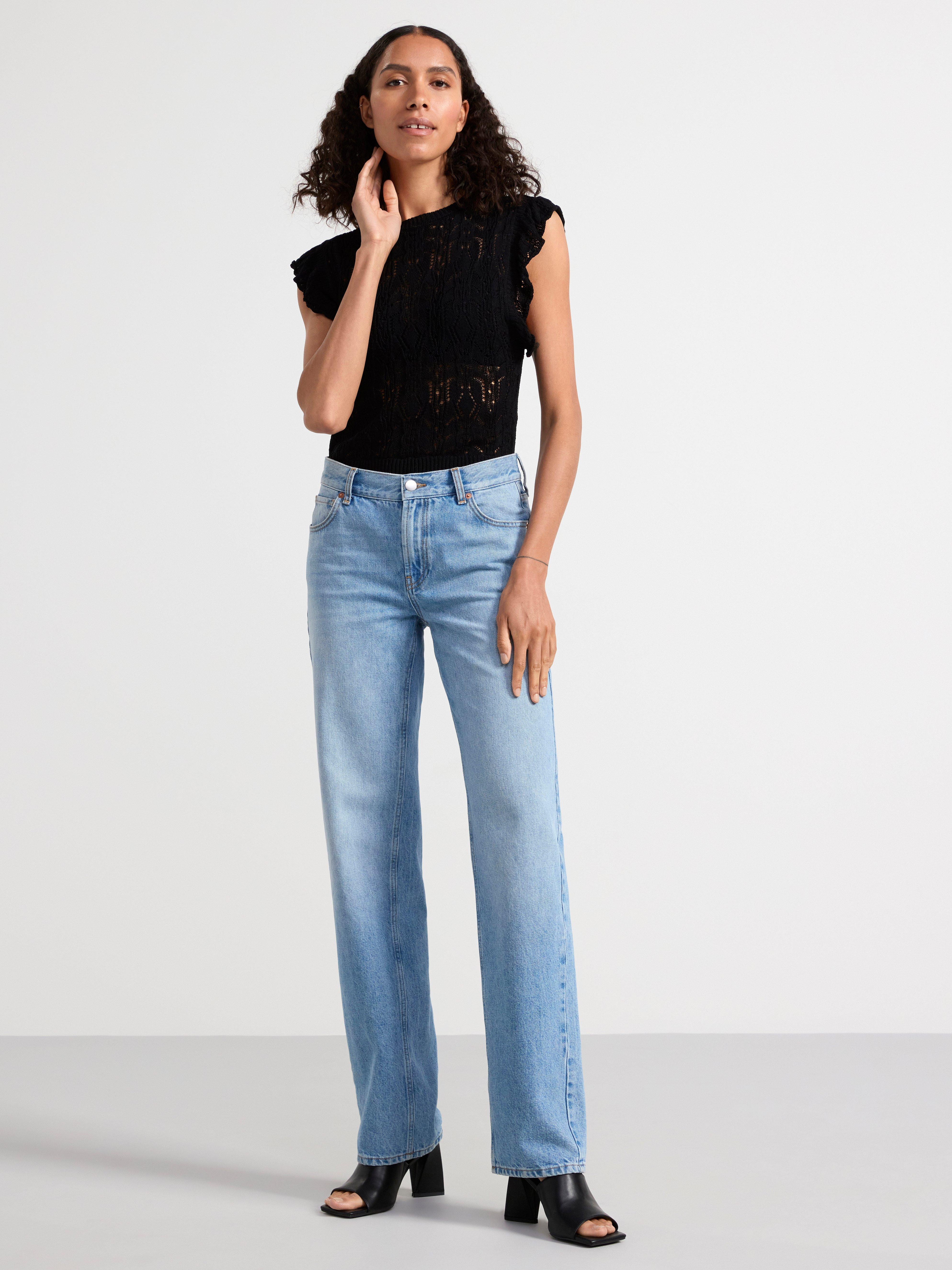 Knitted sleeveless top Black